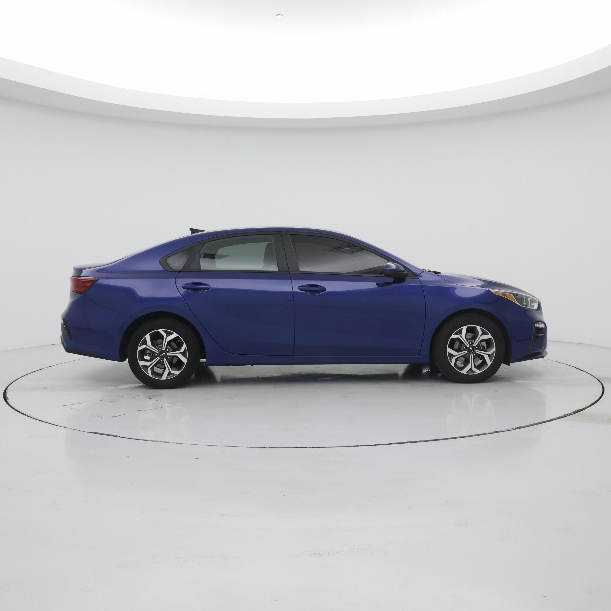 Thumbnail: 2021 Kia Forte - 7