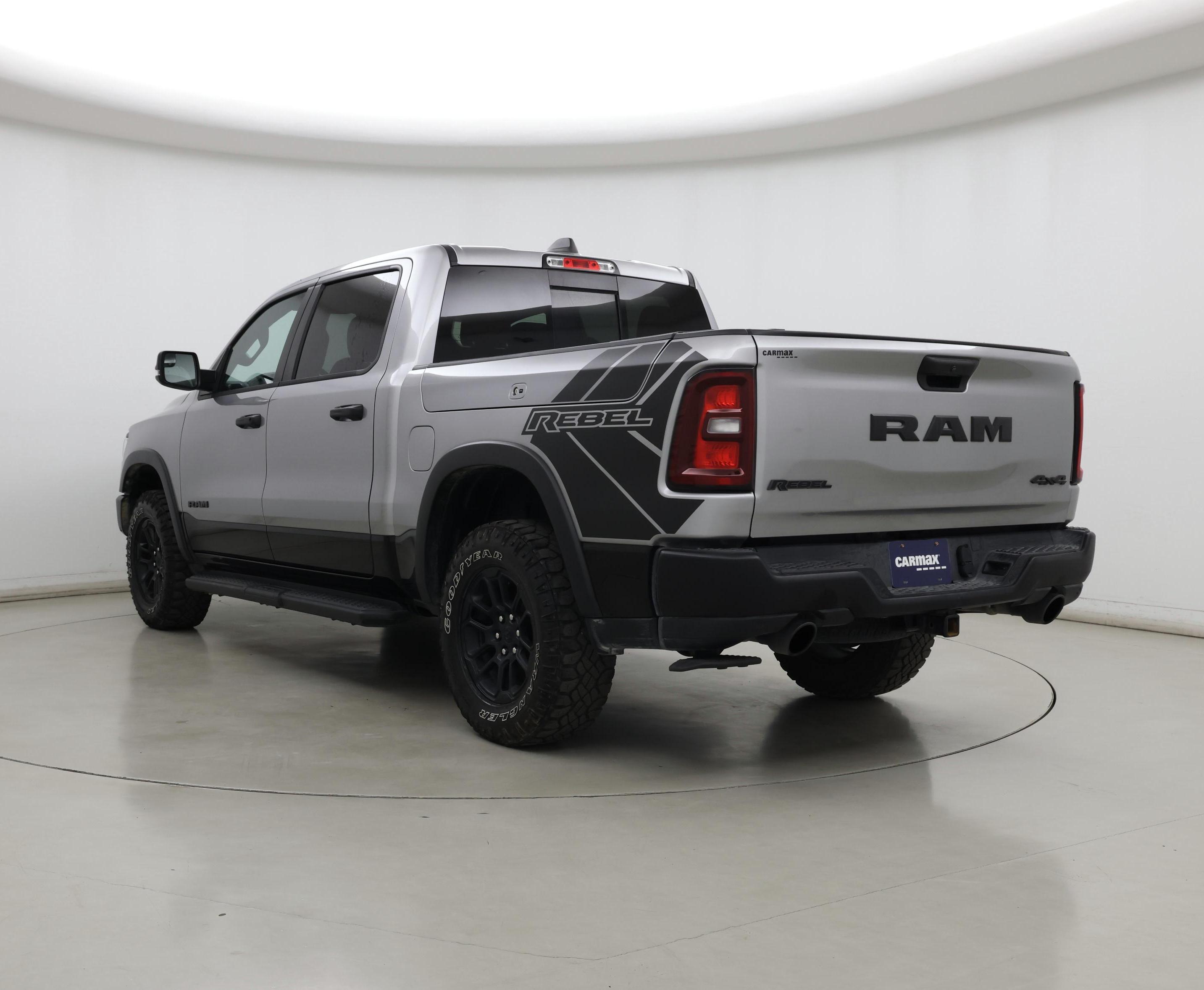 Thumbnail: 2025 RAM 1500 - 2