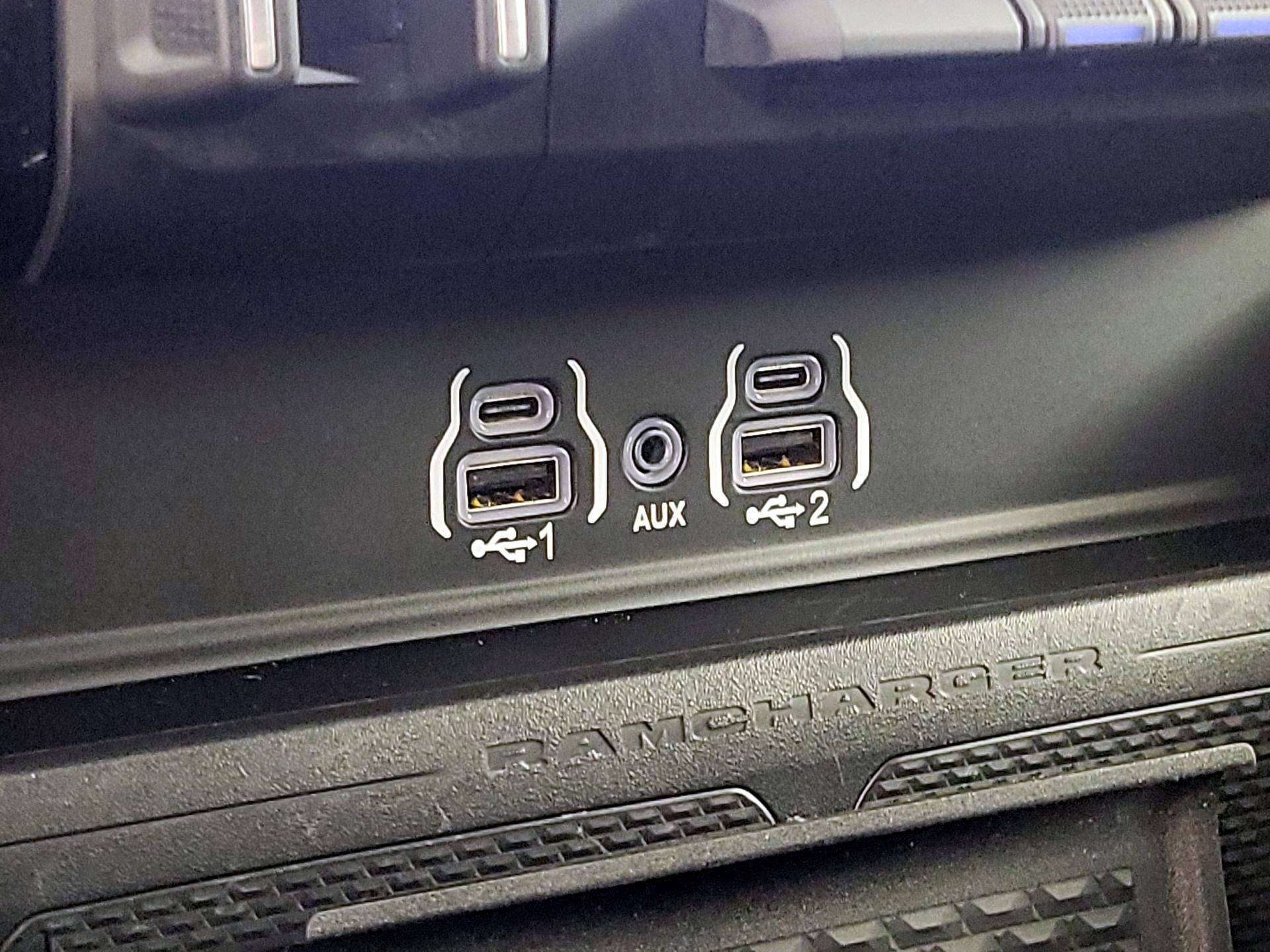 Thumbnail: 2025 RAM 1500 - 19