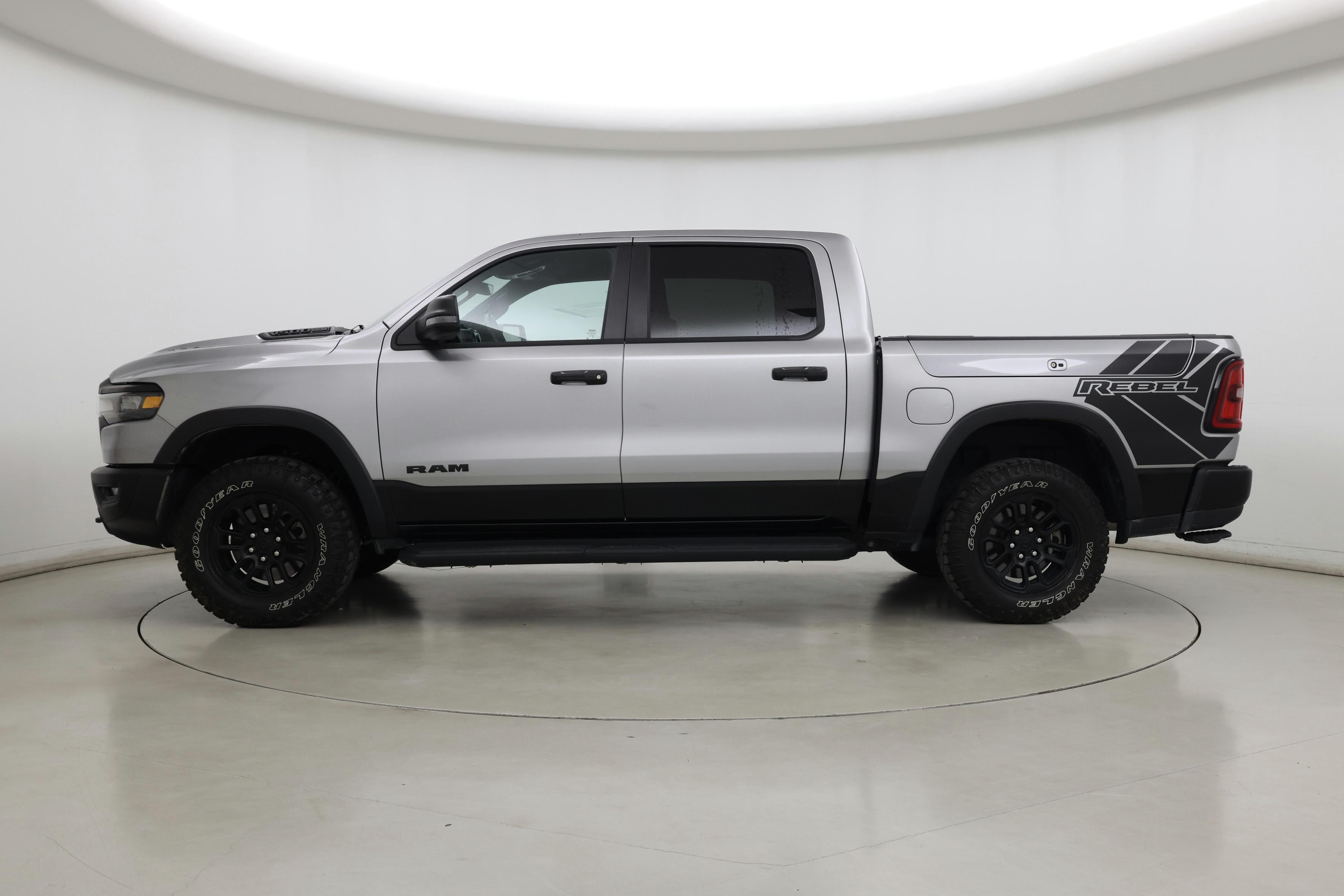 Thumbnail: 2025 RAM 1500 - 3