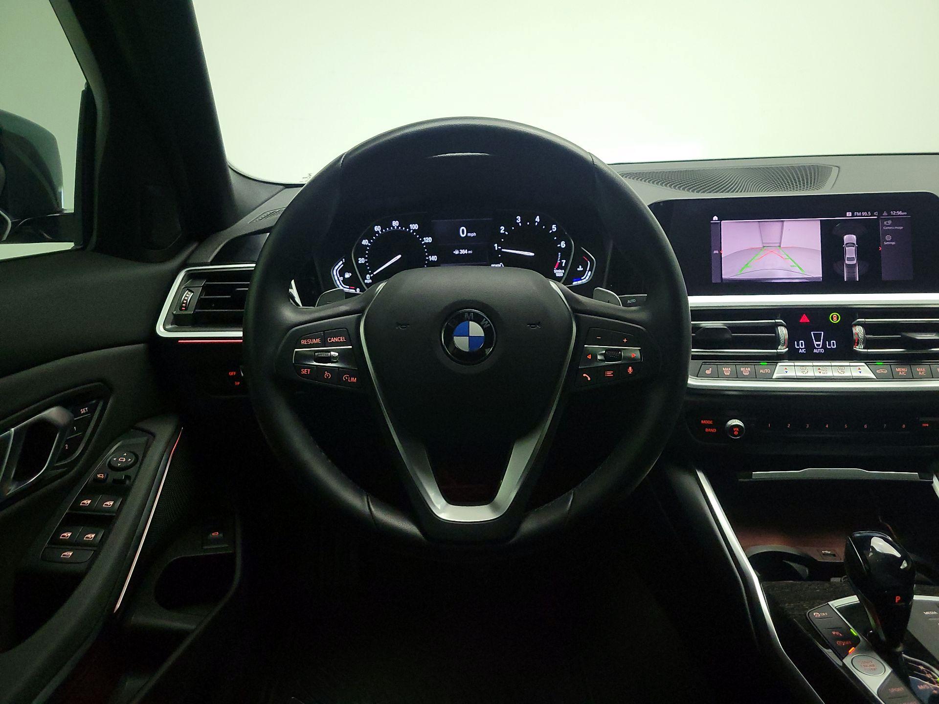 Thumbnail: 2021 BMW 3 Series - 10