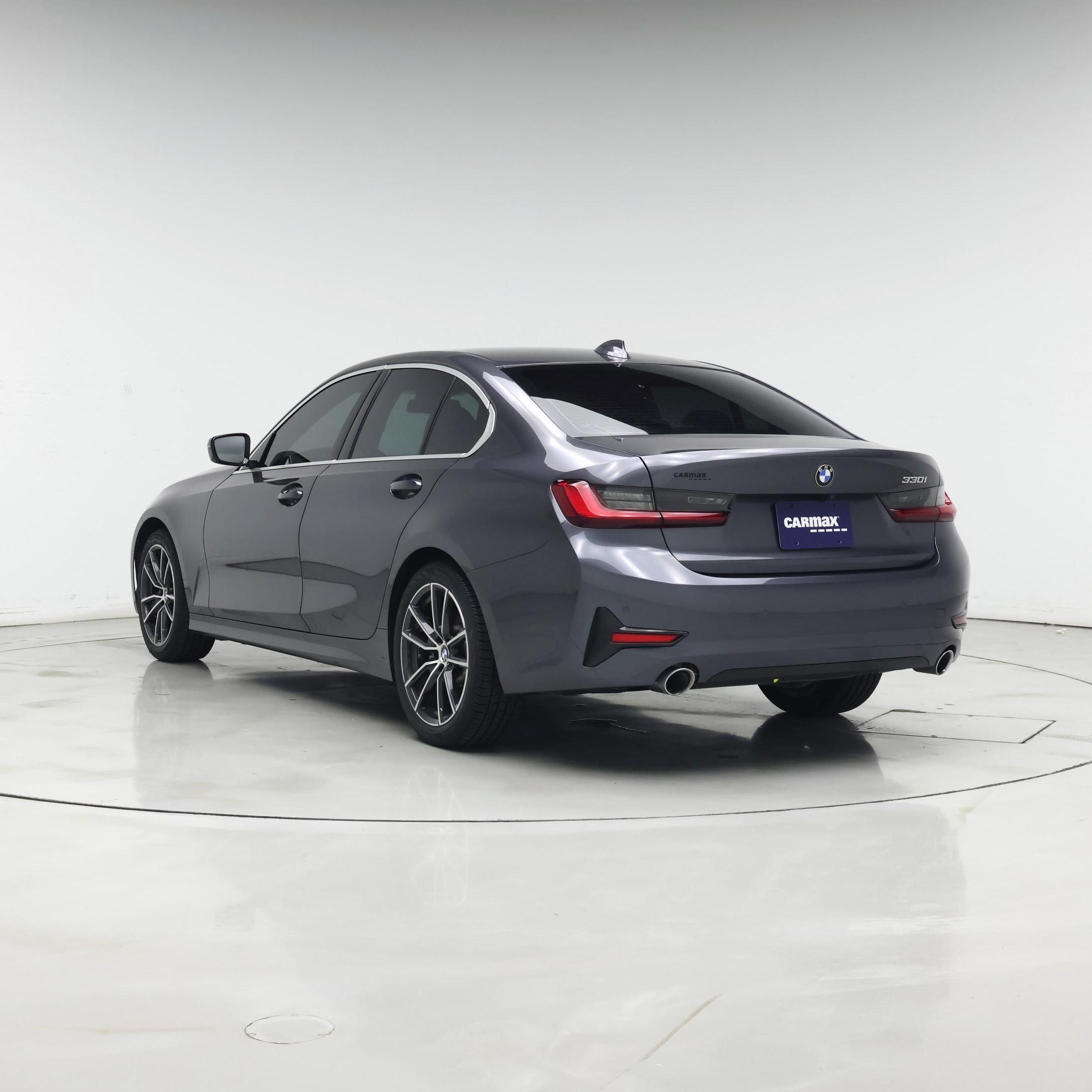 Thumbnail: 2021 BMW 3 Series - 2
