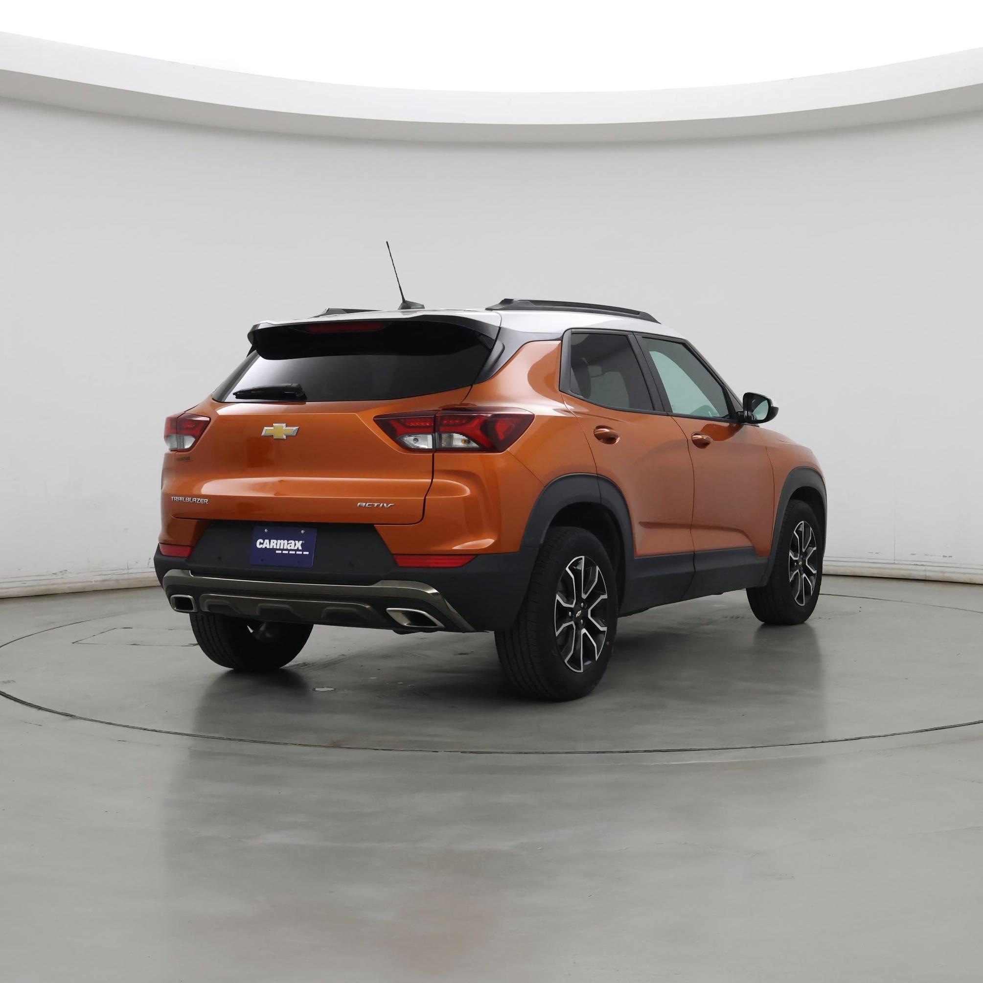 Thumbnail: 2023 Chevrolet TrailBlazer - 8