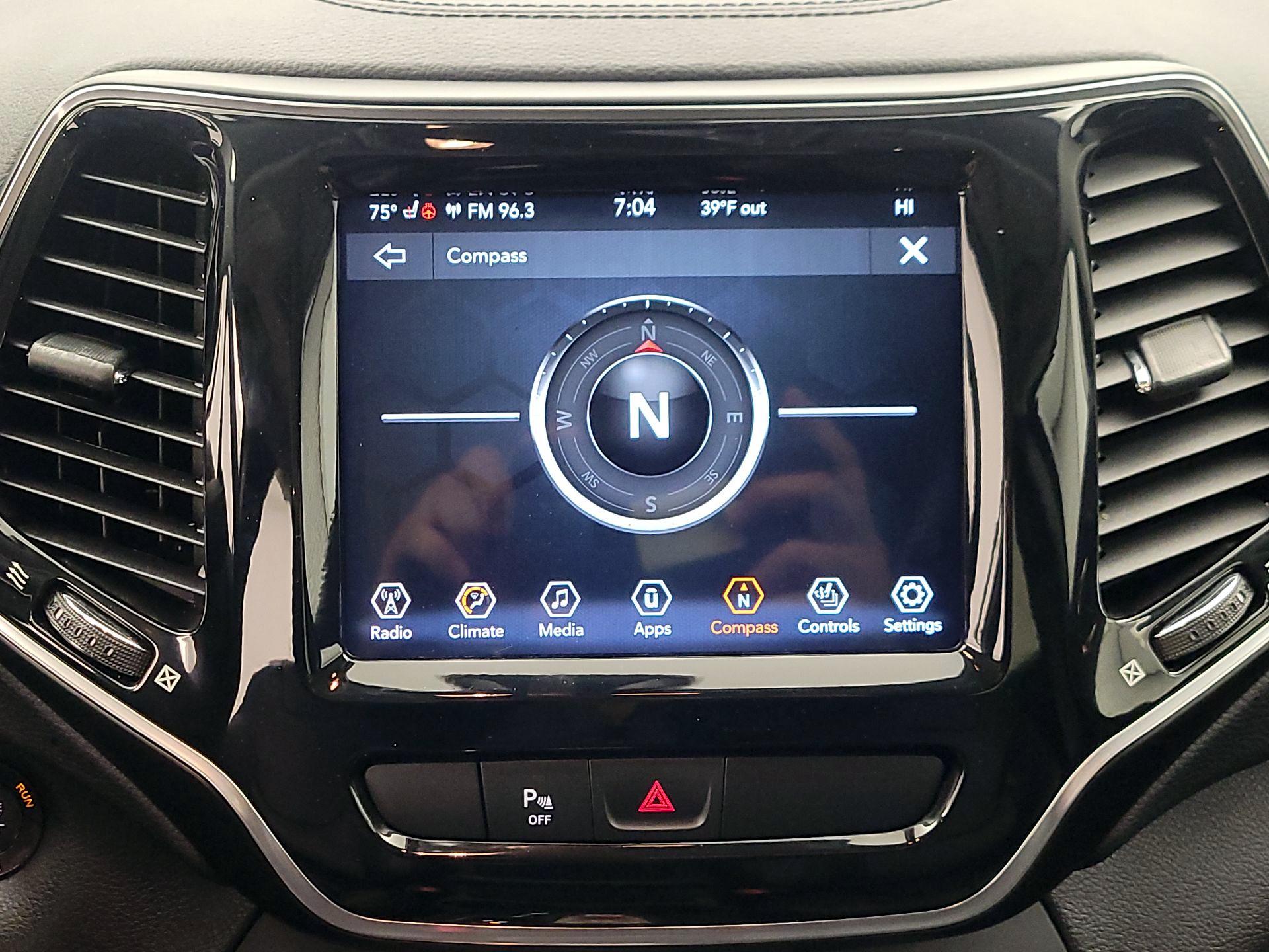 Thumbnail: 2020 Jeep Cherokee - 14