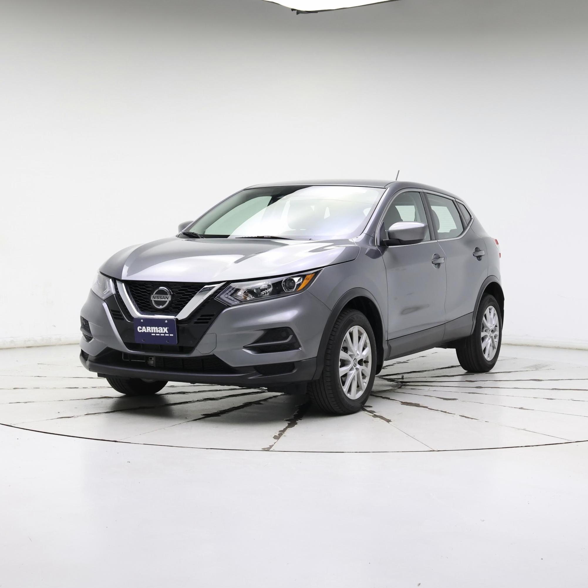 Thumbnail: 2021 Nissan Rogue Sport - 4