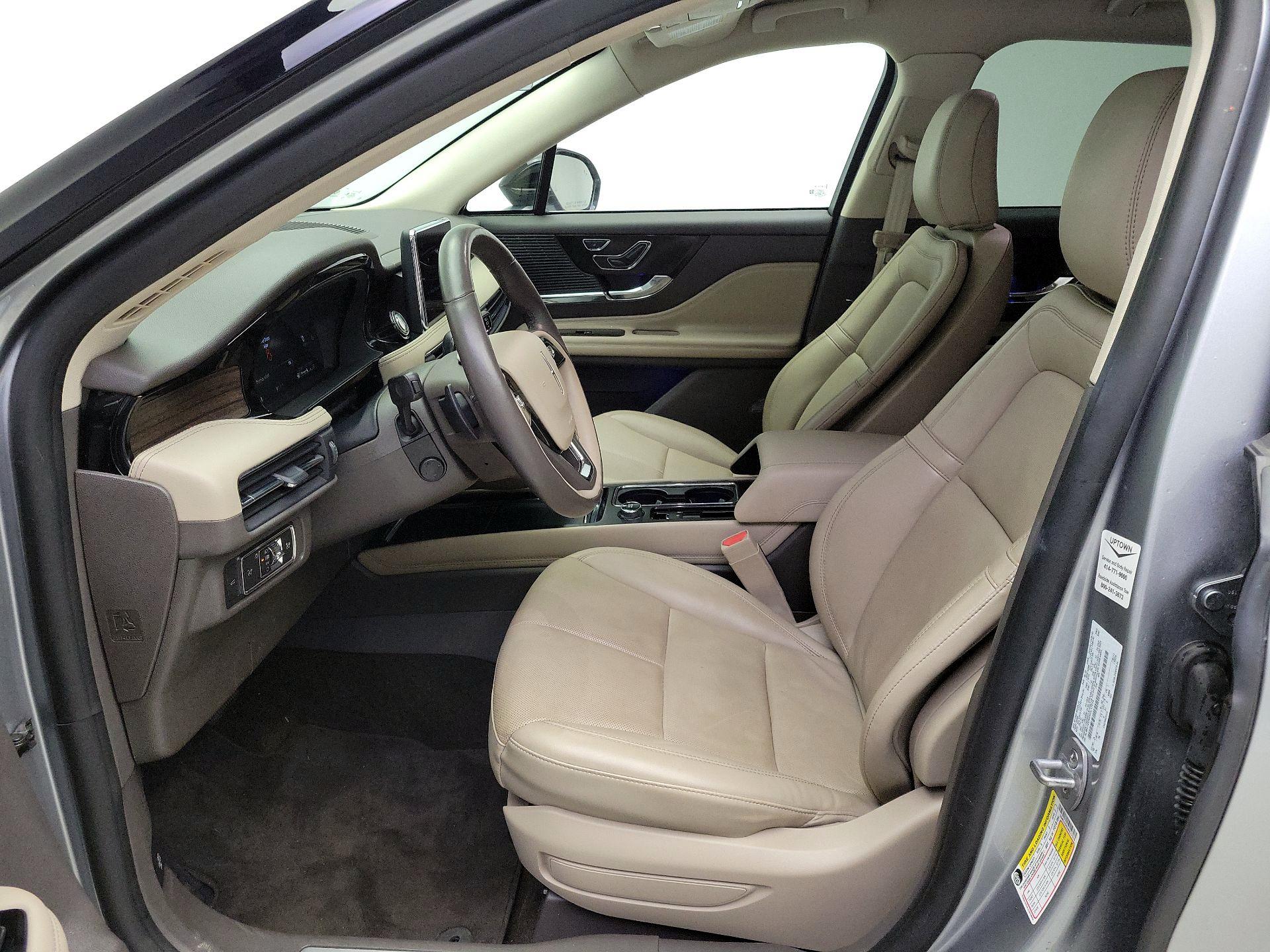 Thumbnail: 2022 Lincoln Corsair - 11