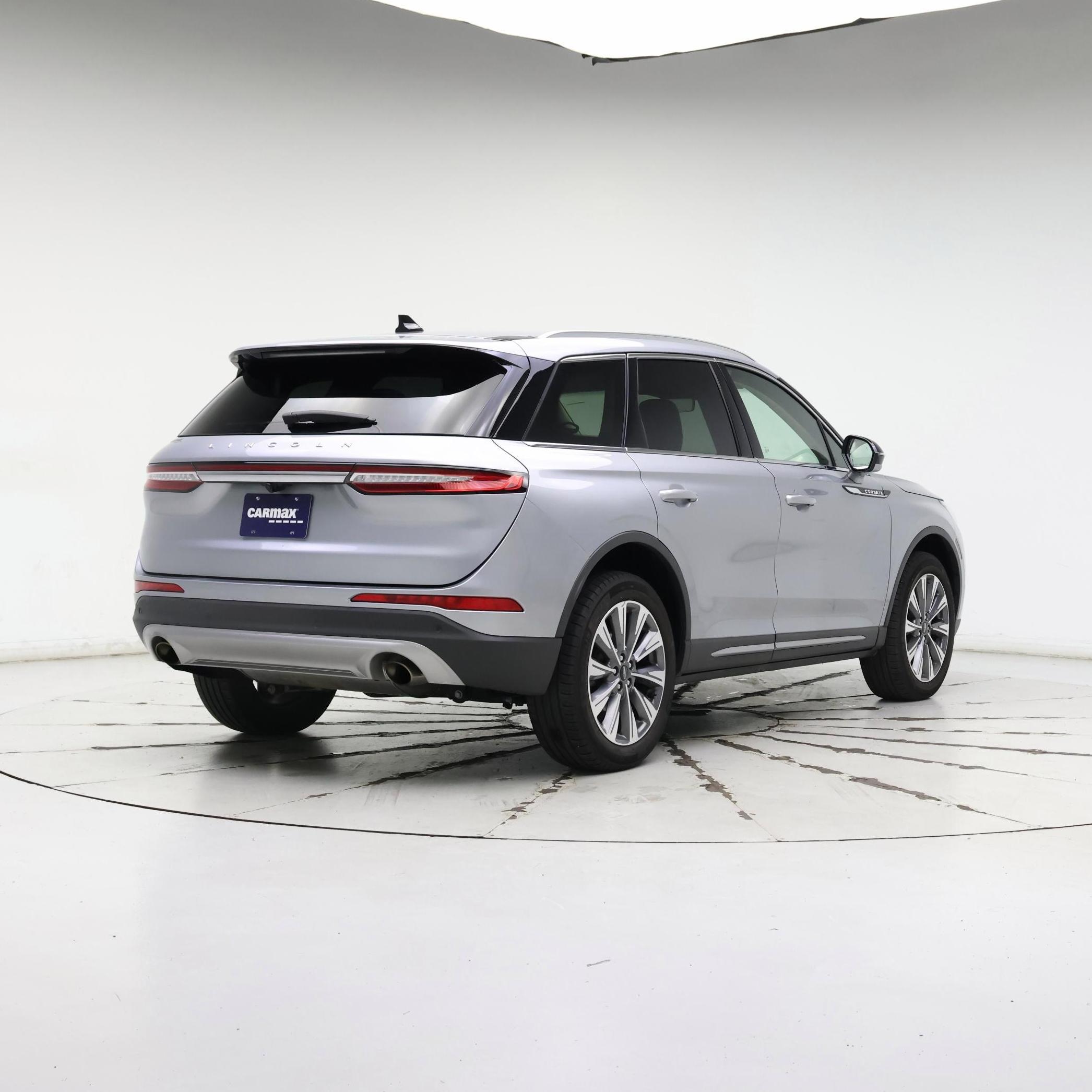 Thumbnail: 2022 Lincoln Corsair - 8