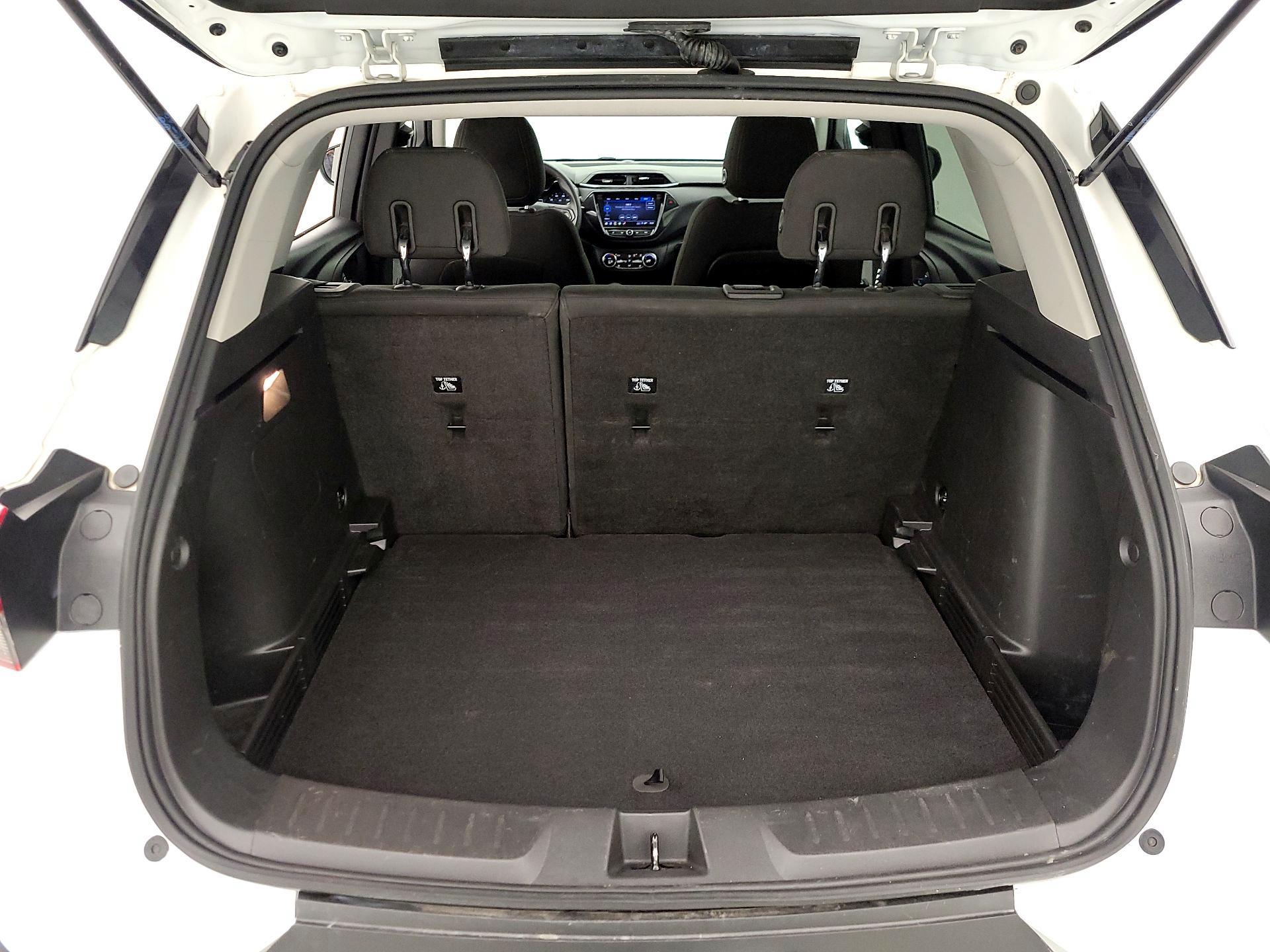 Thumbnail: 2023 Chevrolet TrailBlazer - 20