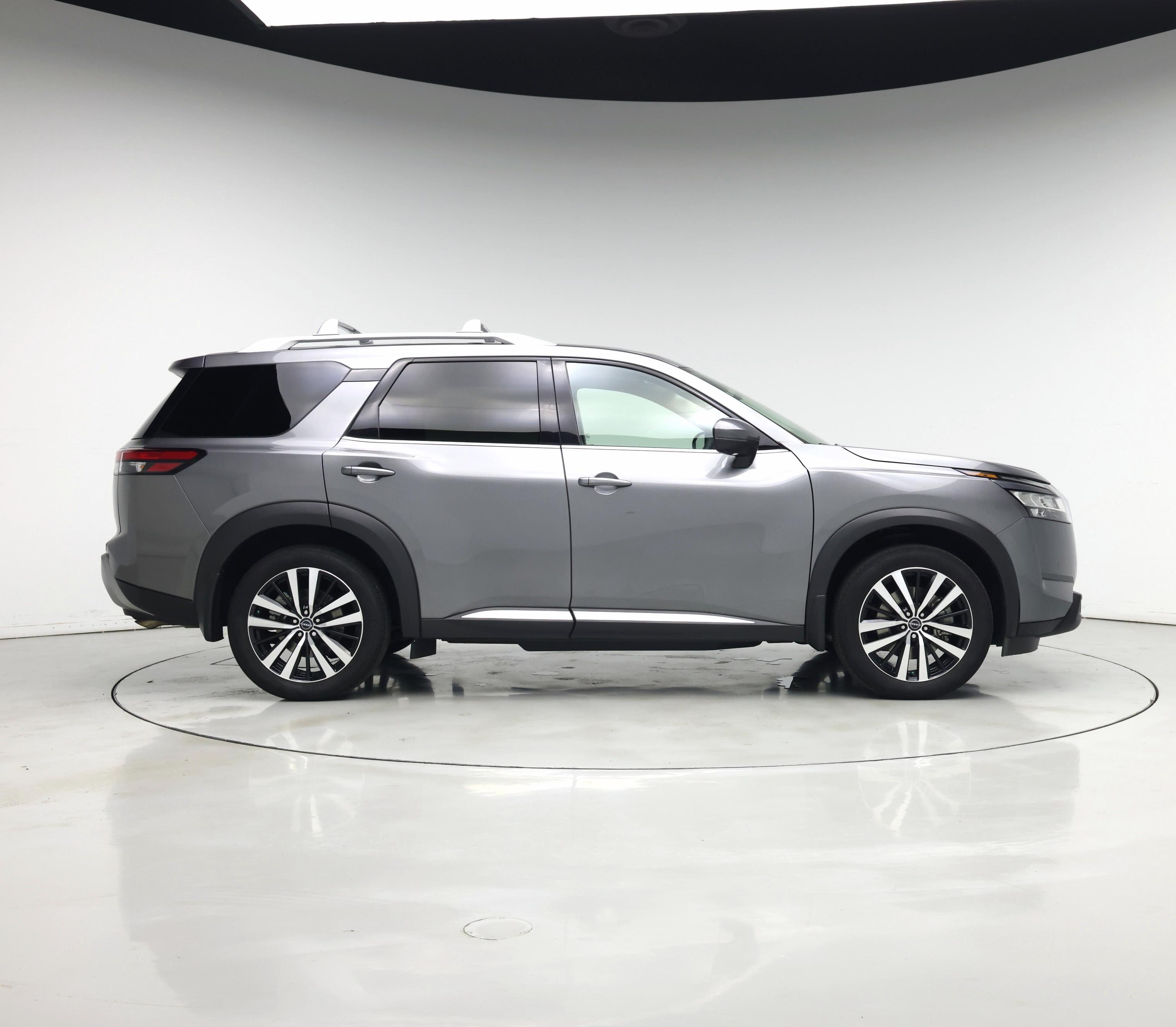 Thumbnail: 2024 Nissan Pathfinder - 7