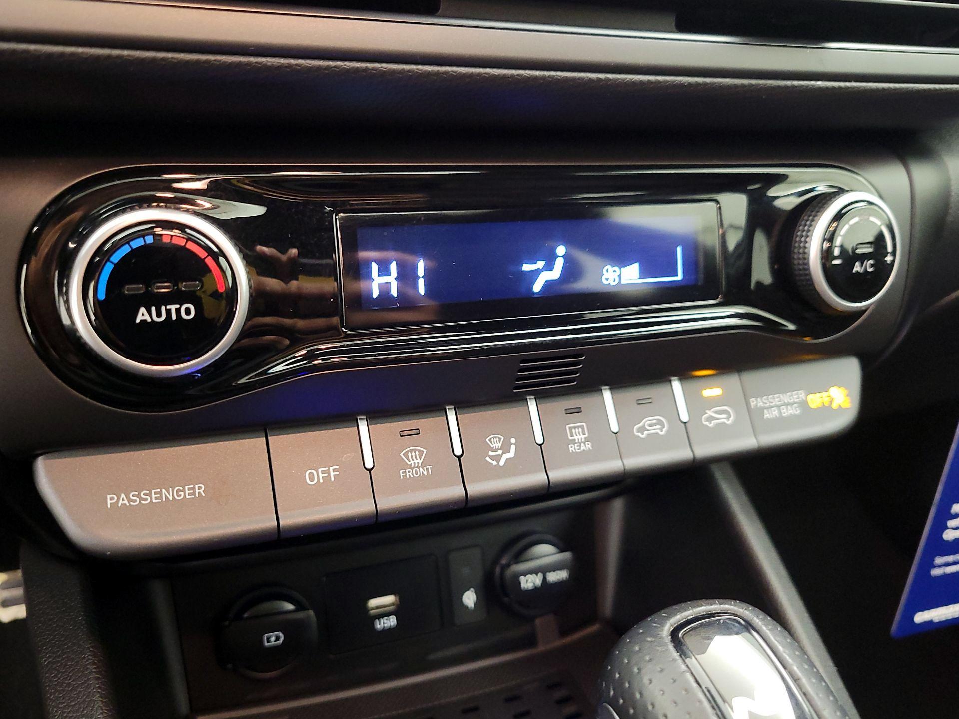 Thumbnail: 2022 Hyundai Kona - 15