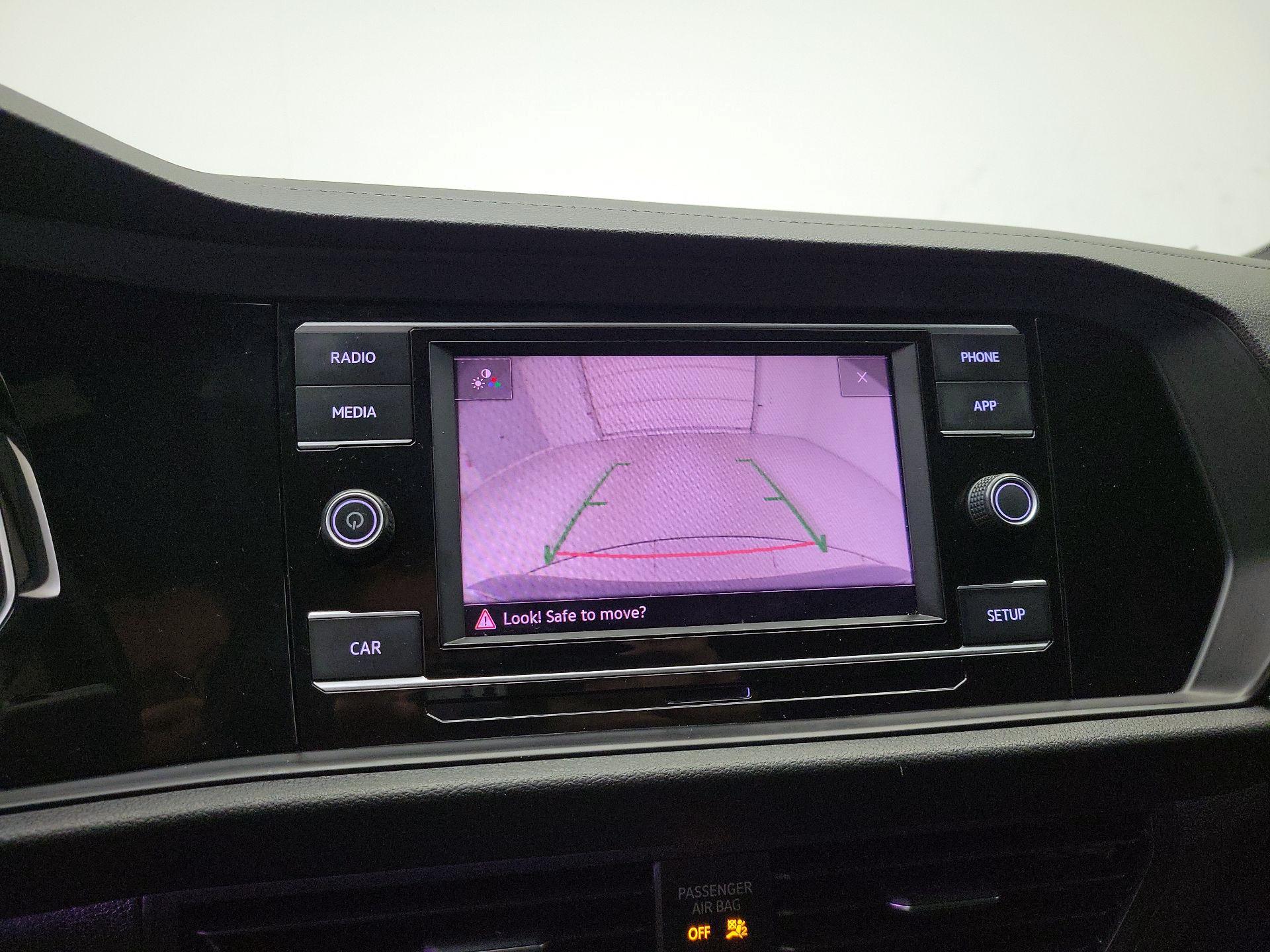 Thumbnail: 2019 Volkswagen Jetta - 14