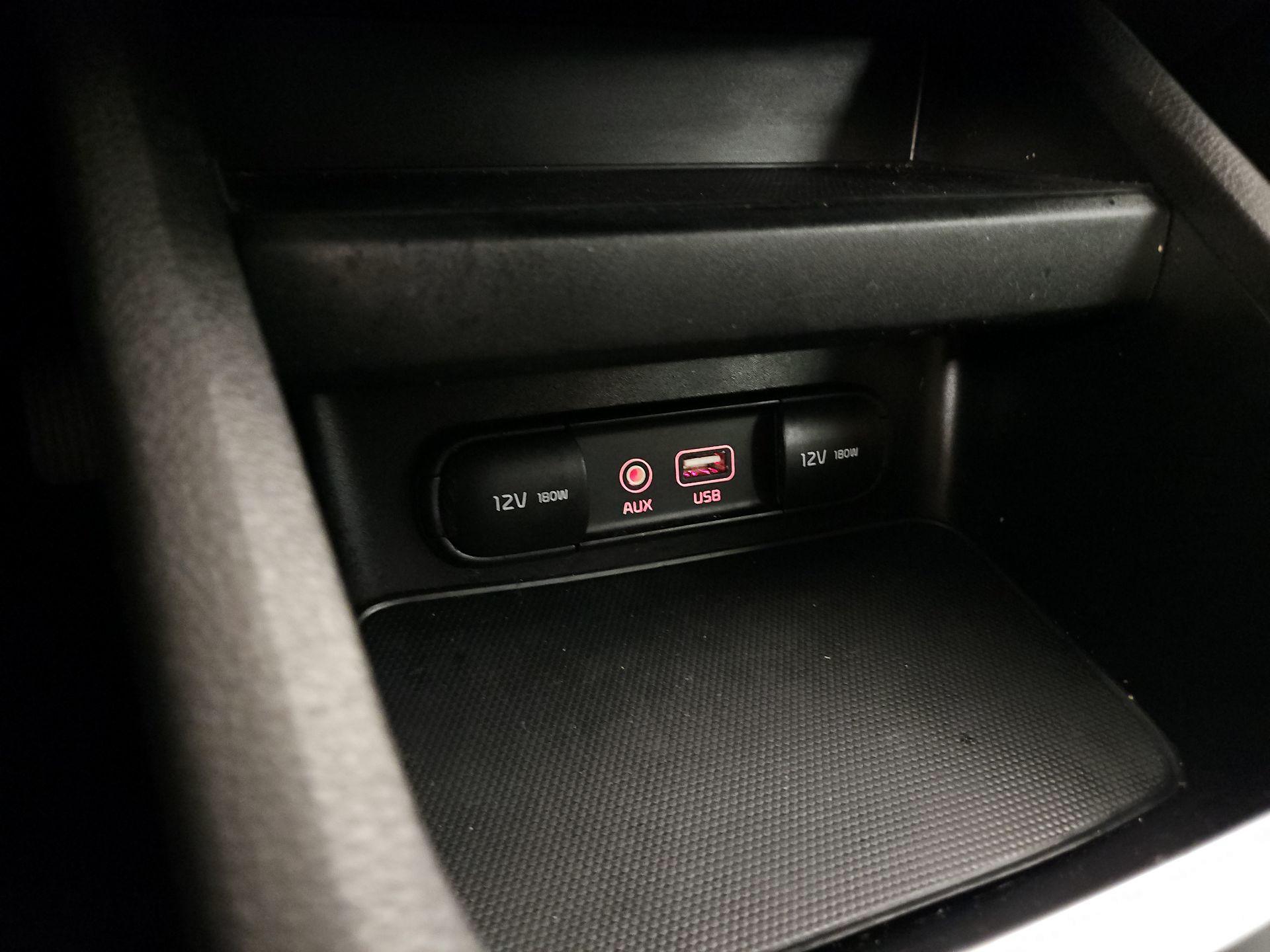 Thumbnail: 2021 Kia Forte - 18