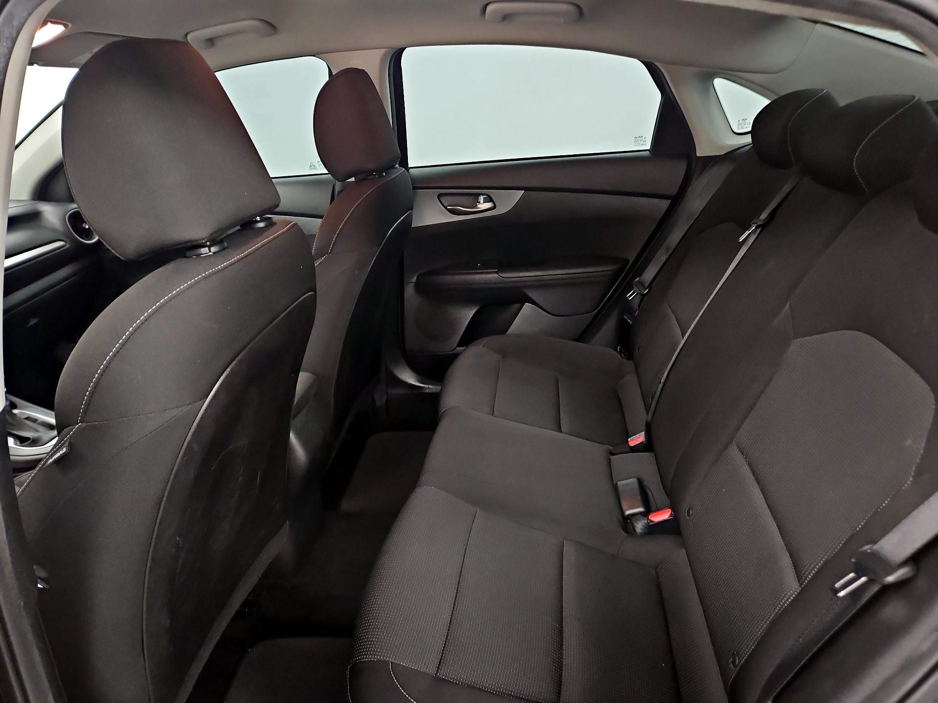 Thumbnail: 2021 Kia Forte - 19