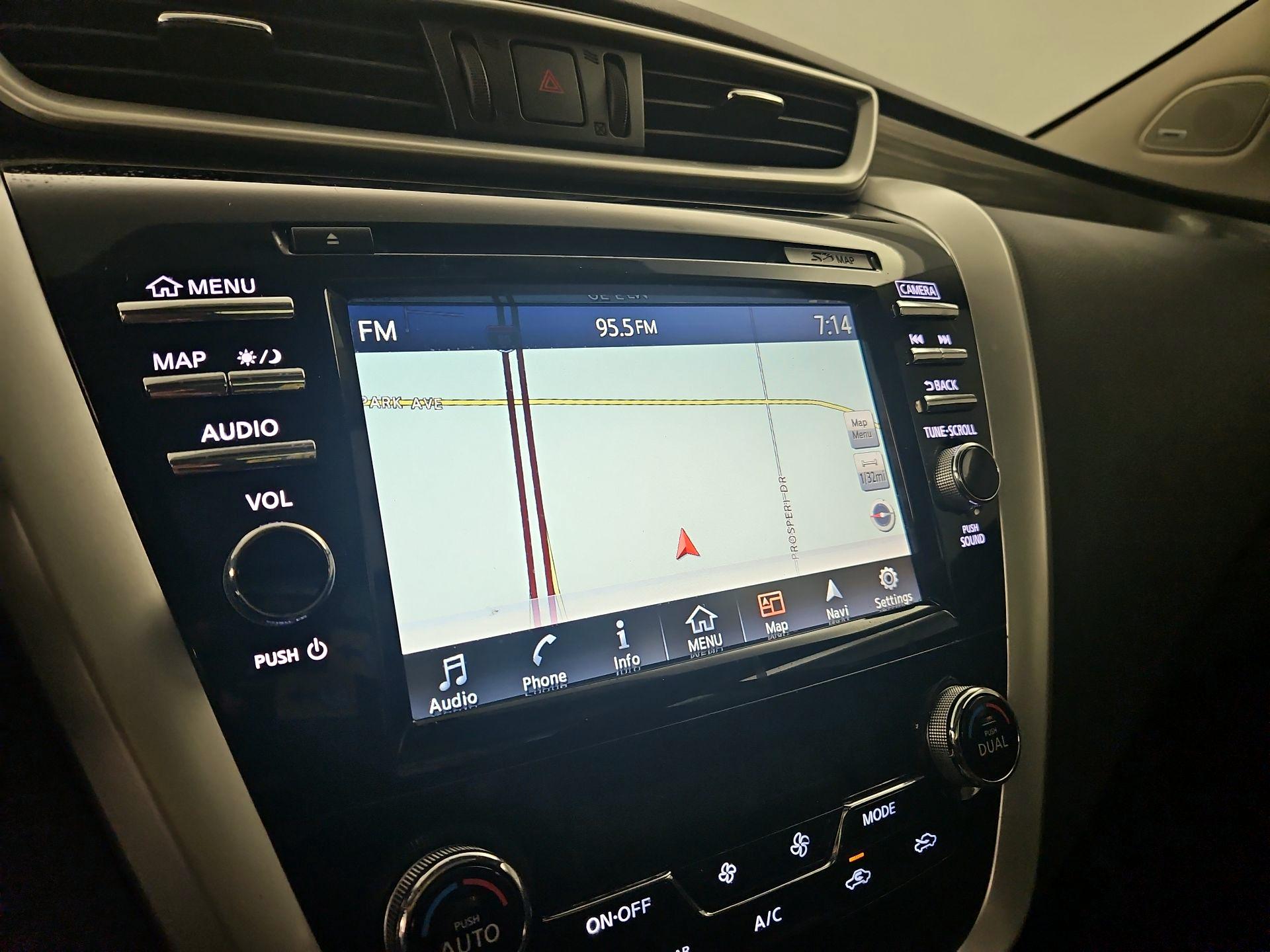 Thumbnail: 2016 Nissan Murano - 14