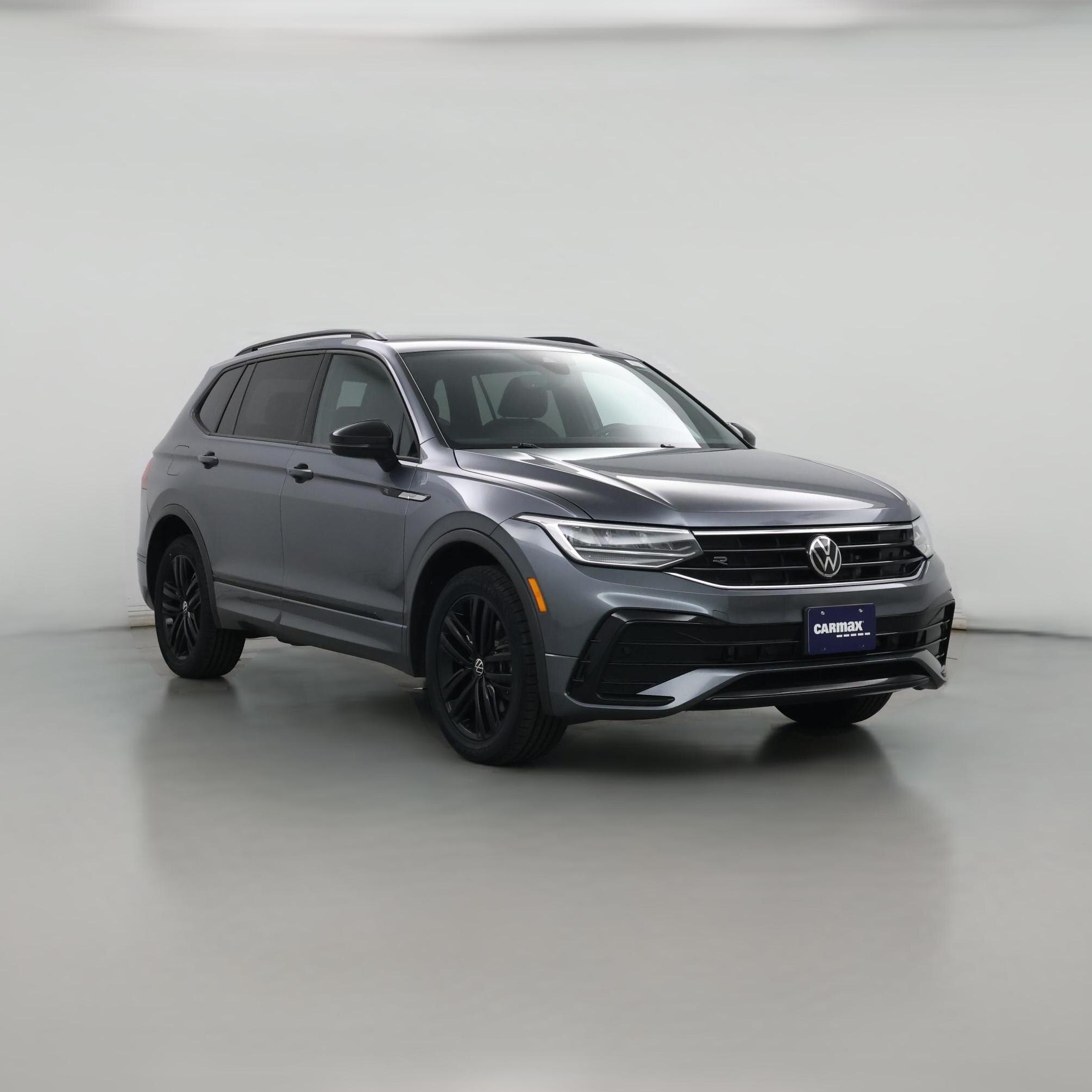 Thumbnail: 2022 Volkswagen Tiguan - 1