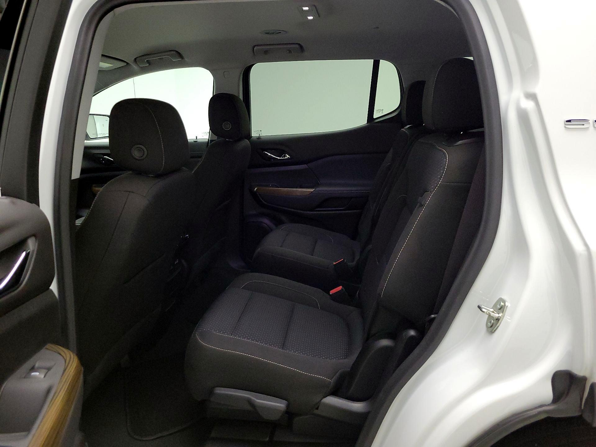 Thumbnail: 2023 GMC Acadia - 19