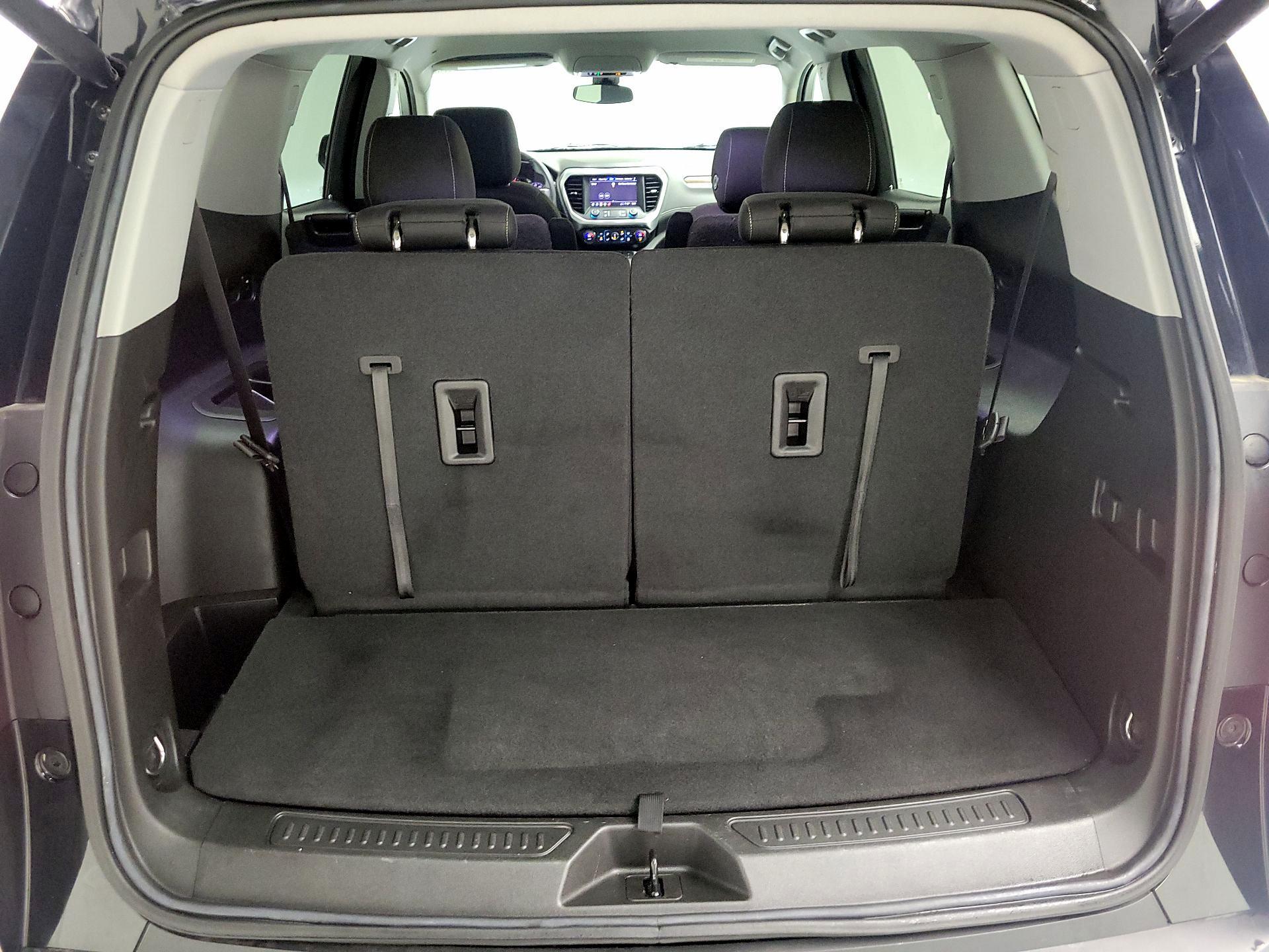 Thumbnail: 2023 GMC Acadia - 19