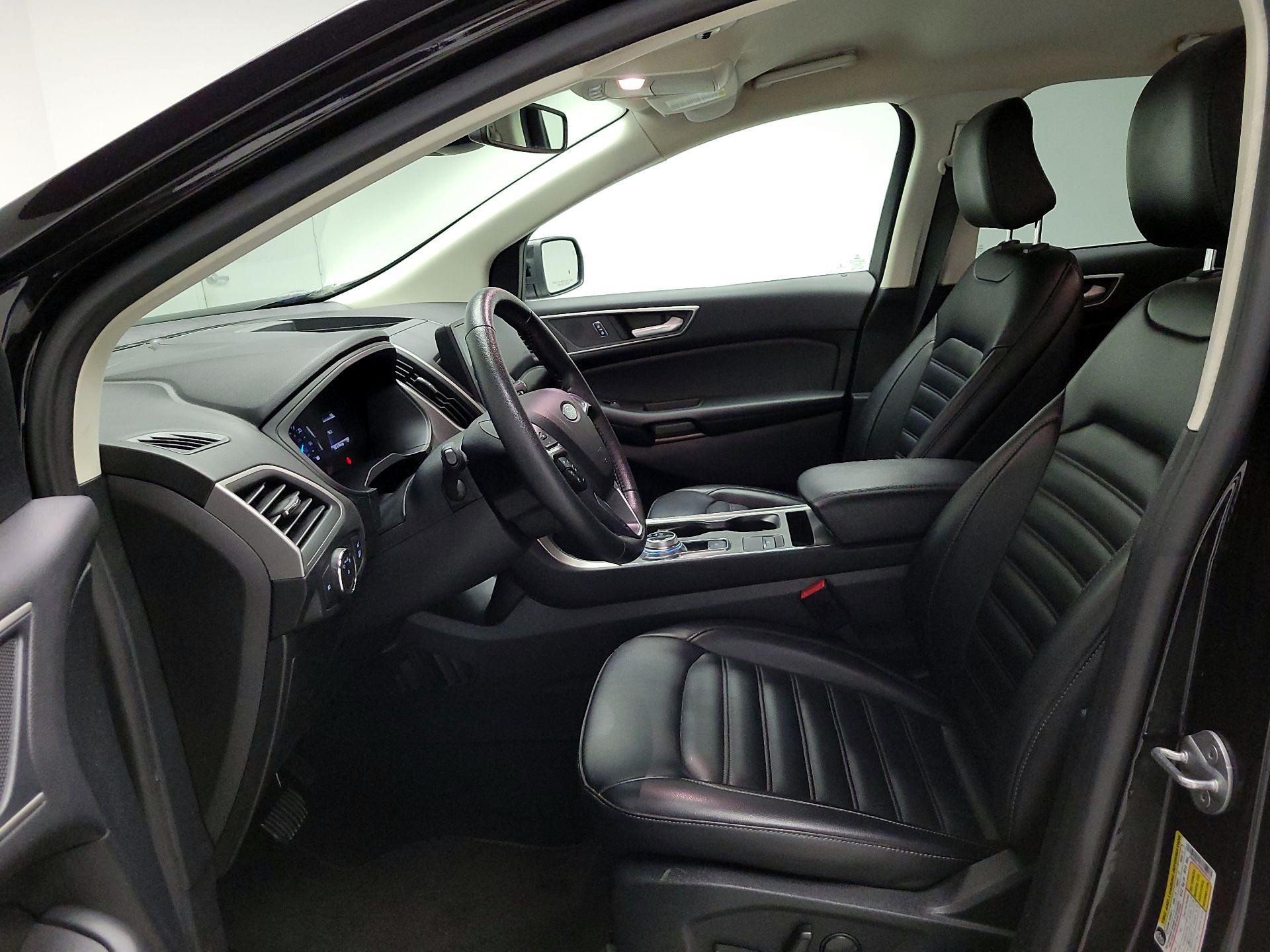 Thumbnail: 2022 Ford Edge - 11