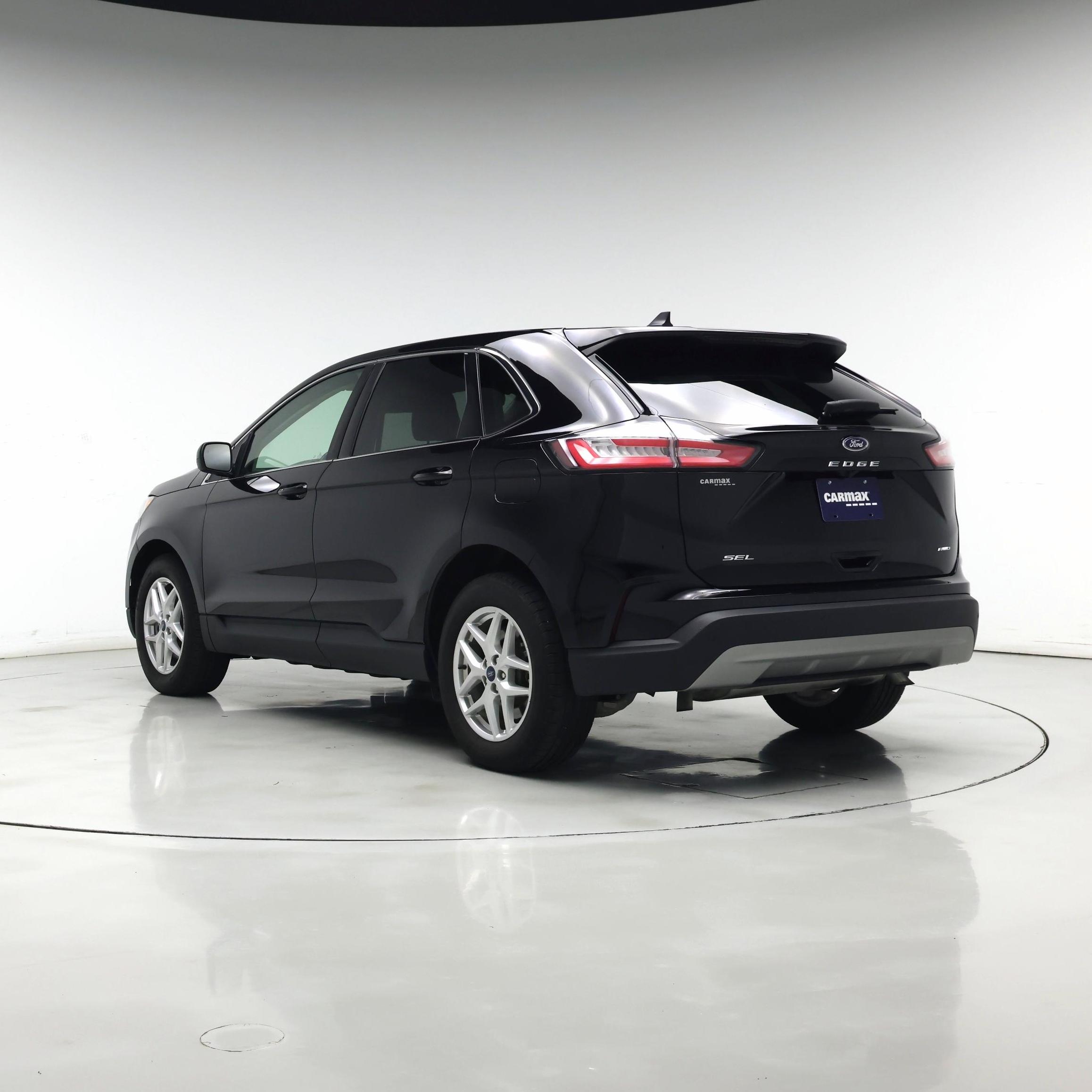 Thumbnail: 2022 Ford Edge - 2