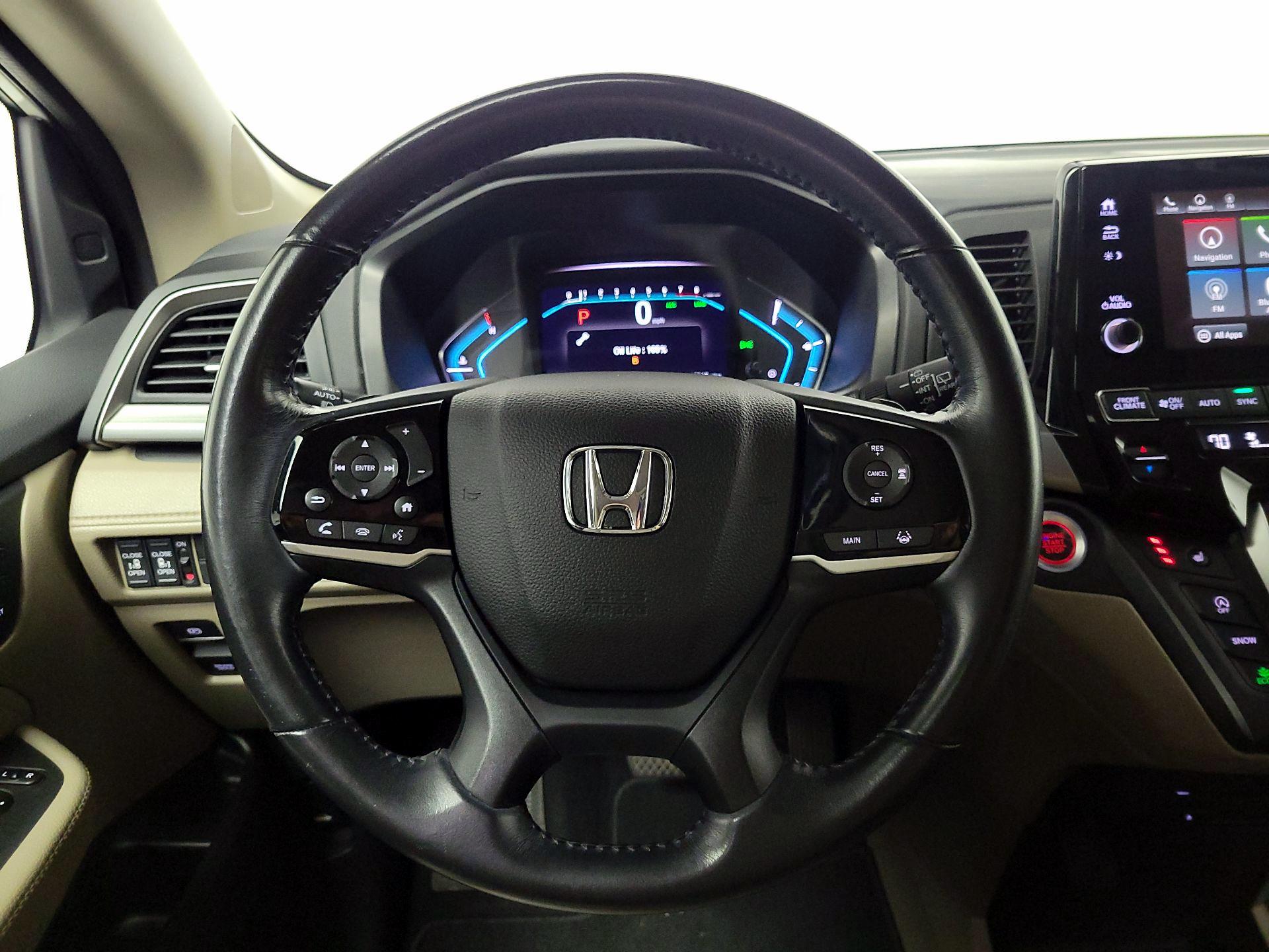 Thumbnail: 2018 Honda Odyssey - 10
