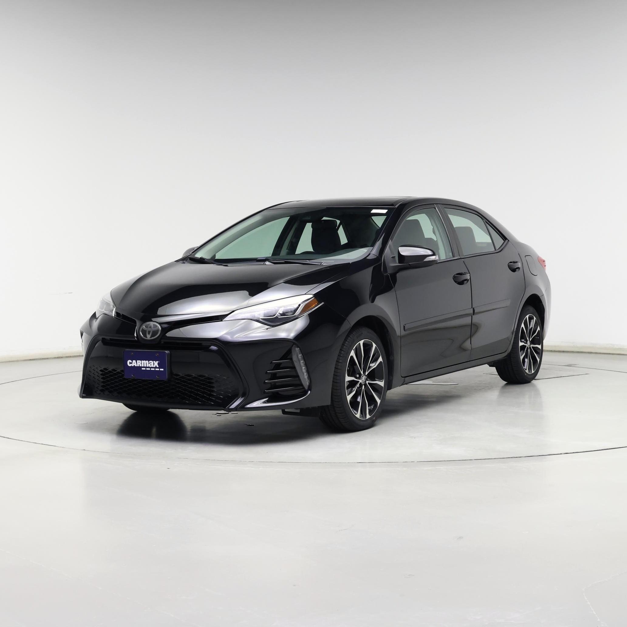 Thumbnail: 2017 Toyota Corolla - 4
