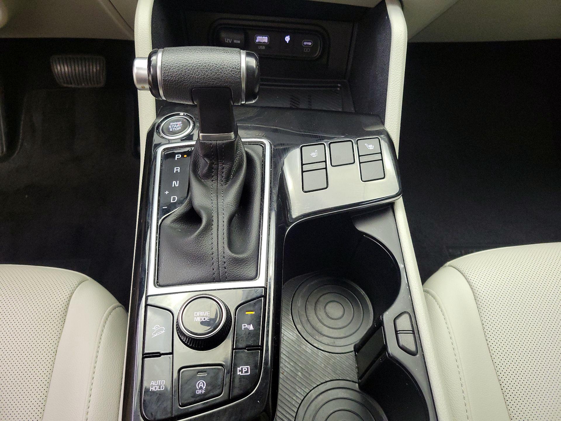 Thumbnail: 2023 Kia Sportage - 17