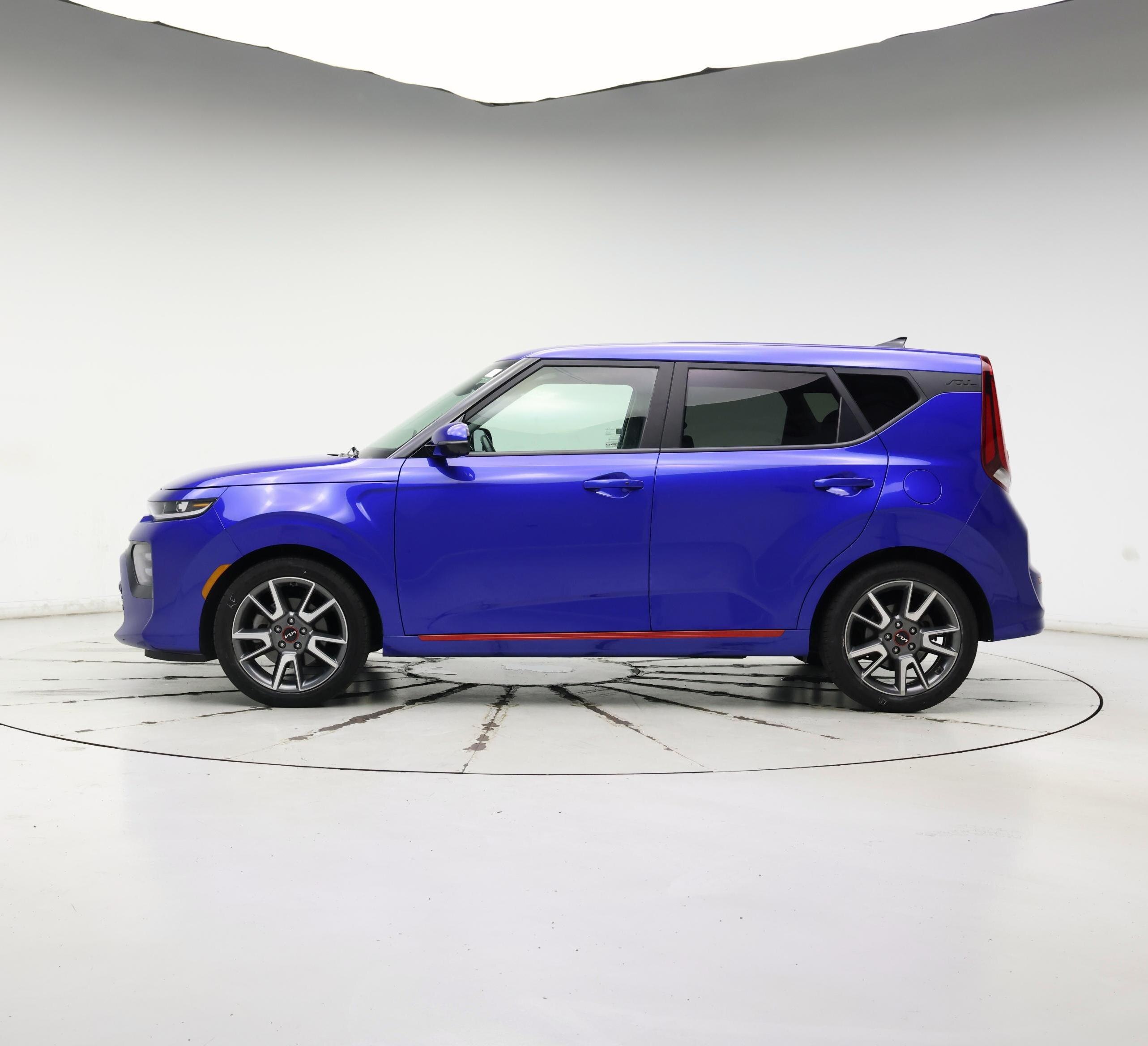 Thumbnail: 2022 Kia Soul - 3