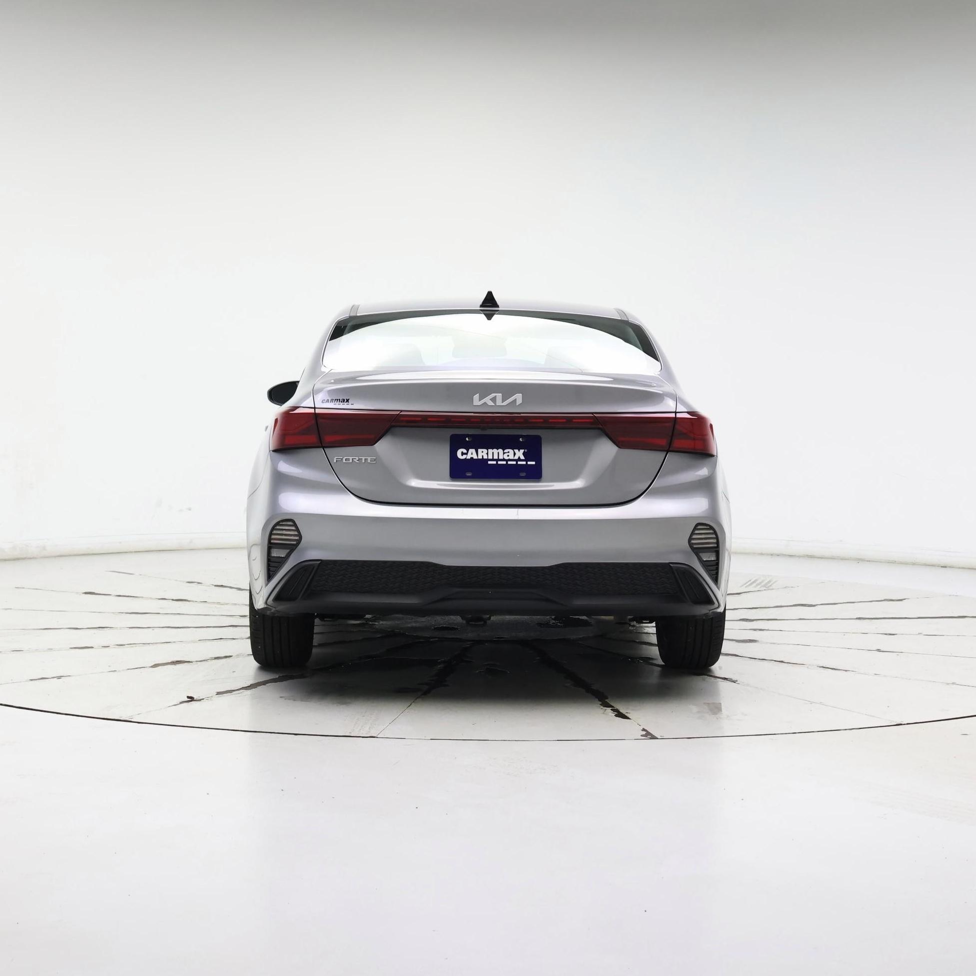 Thumbnail: 2023 Kia Forte - 6