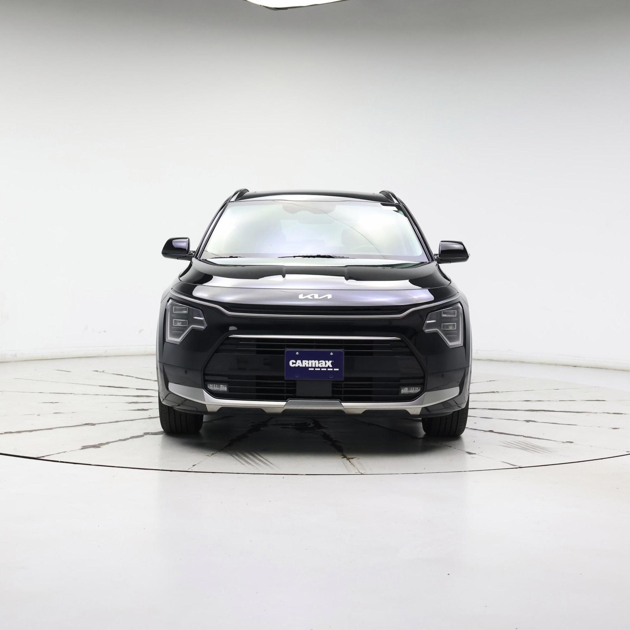 Thumbnail: 2023 Kia Niro - 5