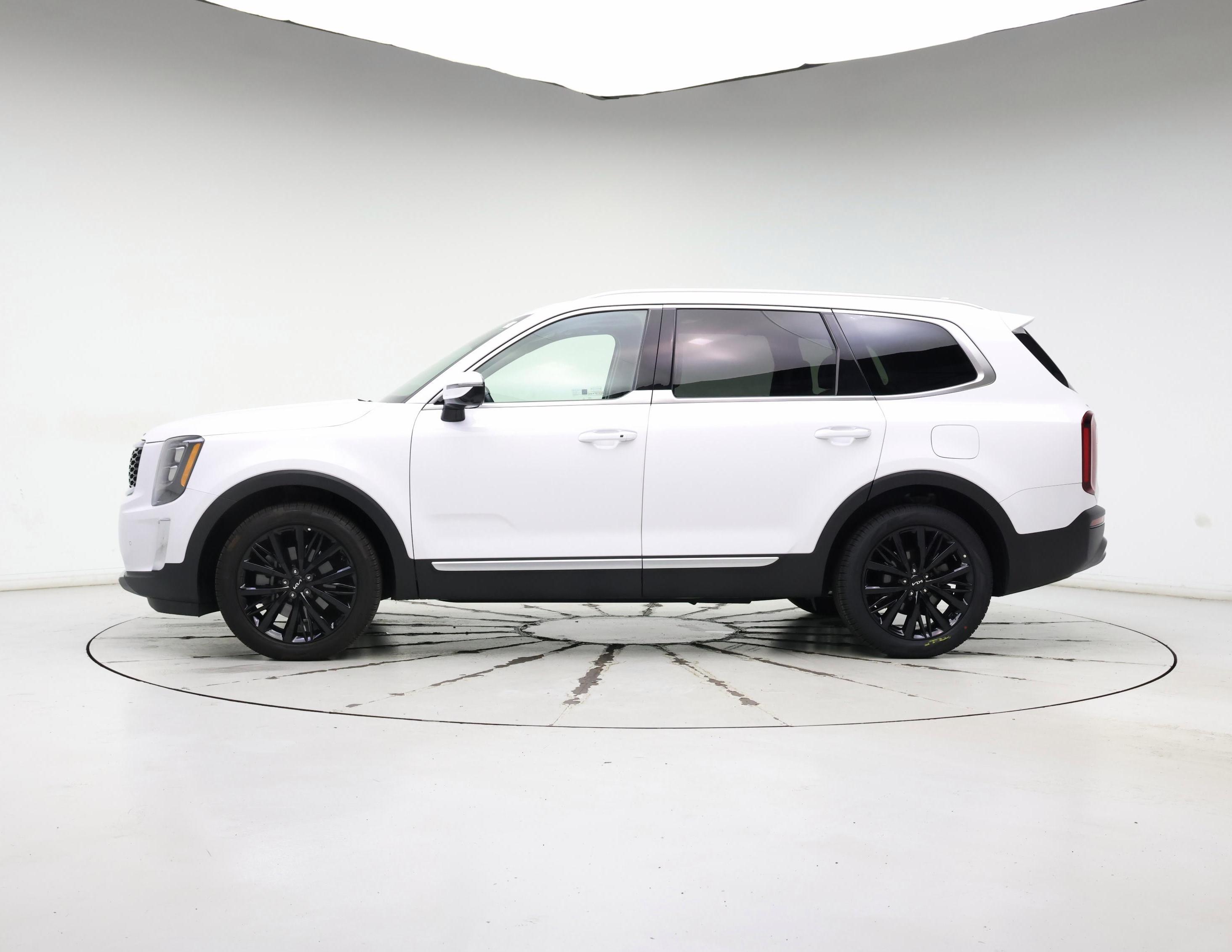 Thumbnail: 2022 Kia Telluride - 3