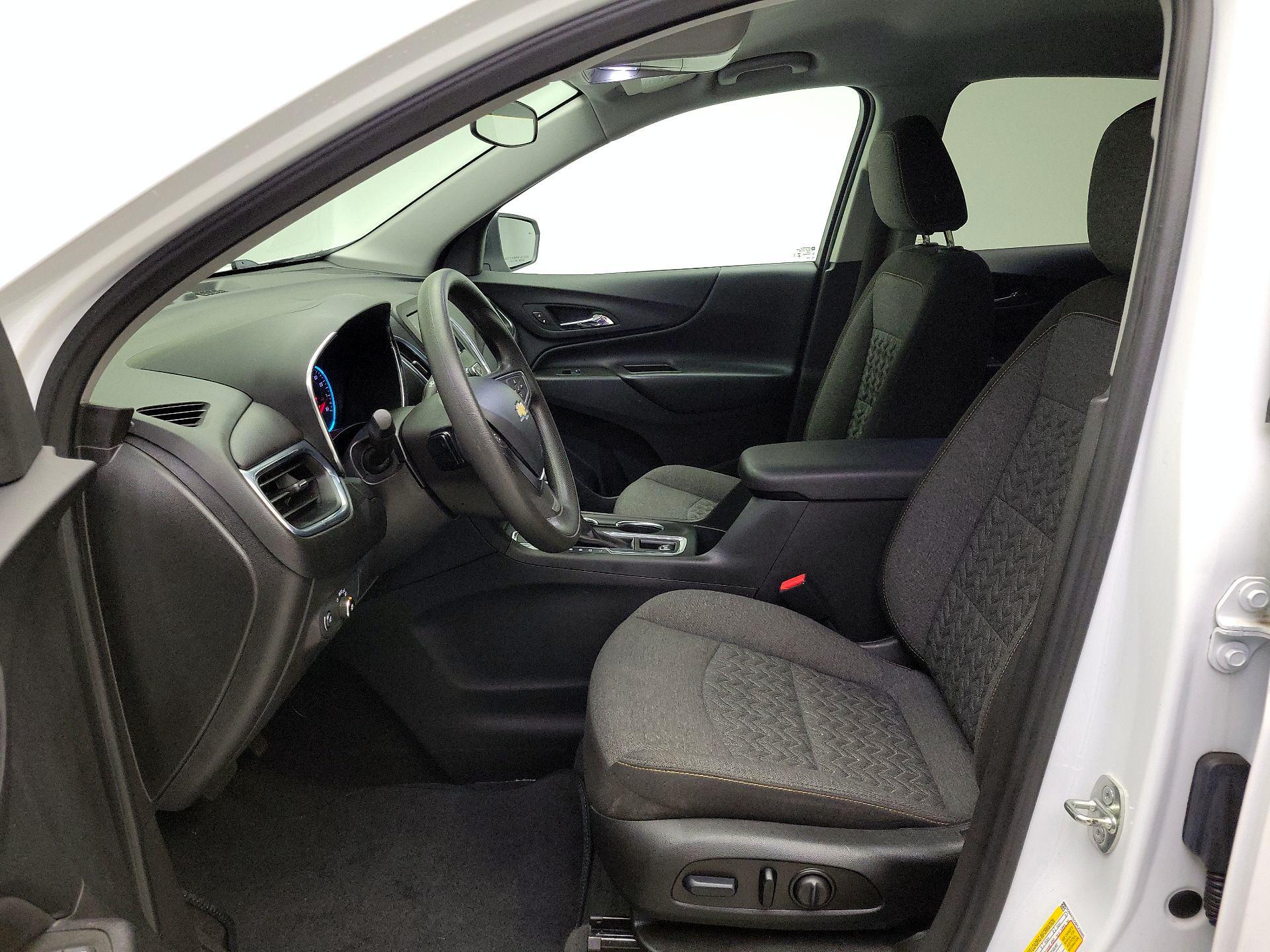 Thumbnail: 2023 Chevrolet Equinox - 11