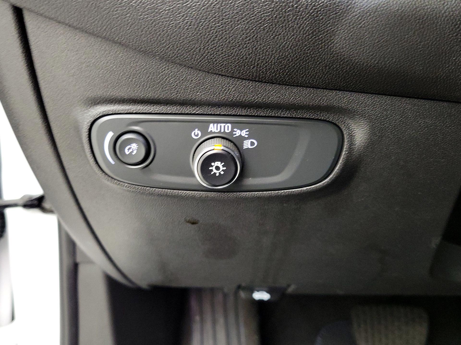 Thumbnail: 2023 Chevrolet Equinox - 13