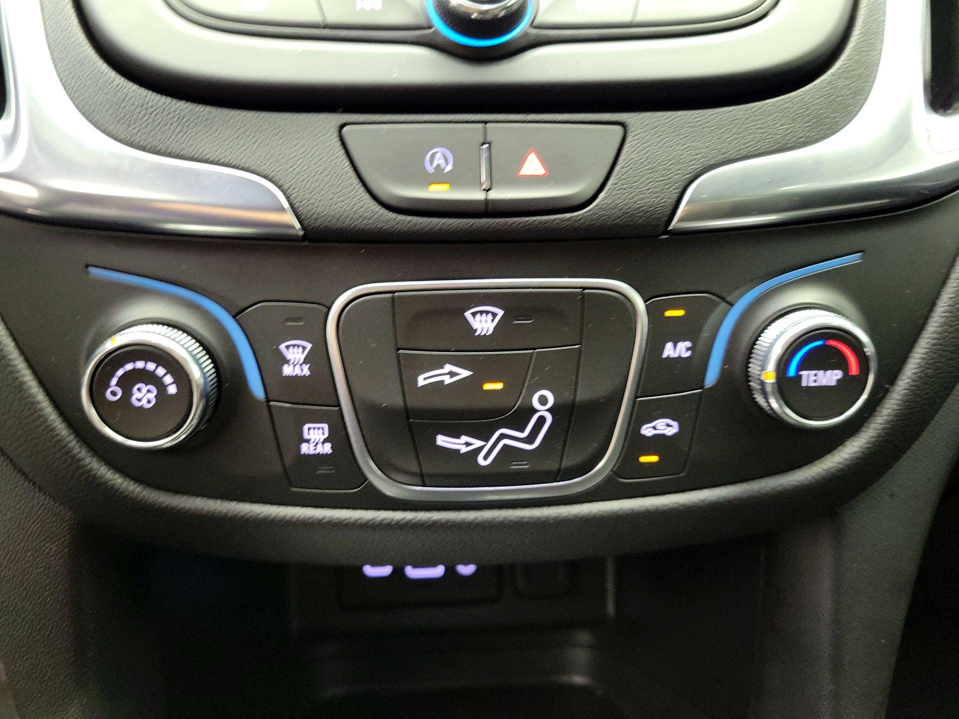 Thumbnail: 2023 Chevrolet Equinox - 16