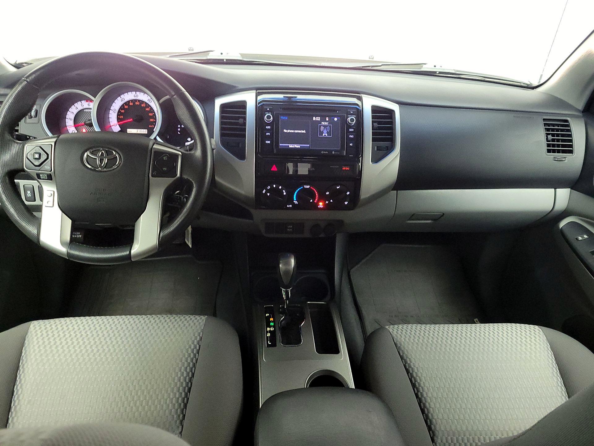 Thumbnail: 2015 Toyota Tacoma - 9