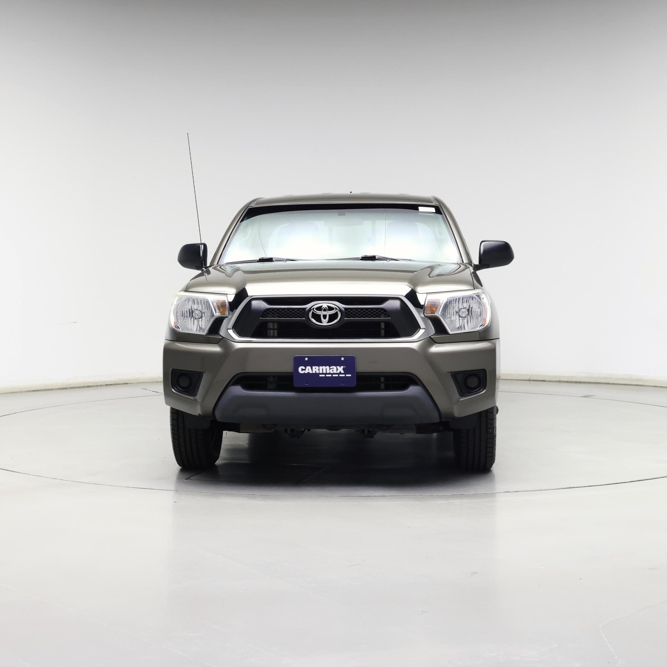 Thumbnail: 2015 Toyota Tacoma - 5
