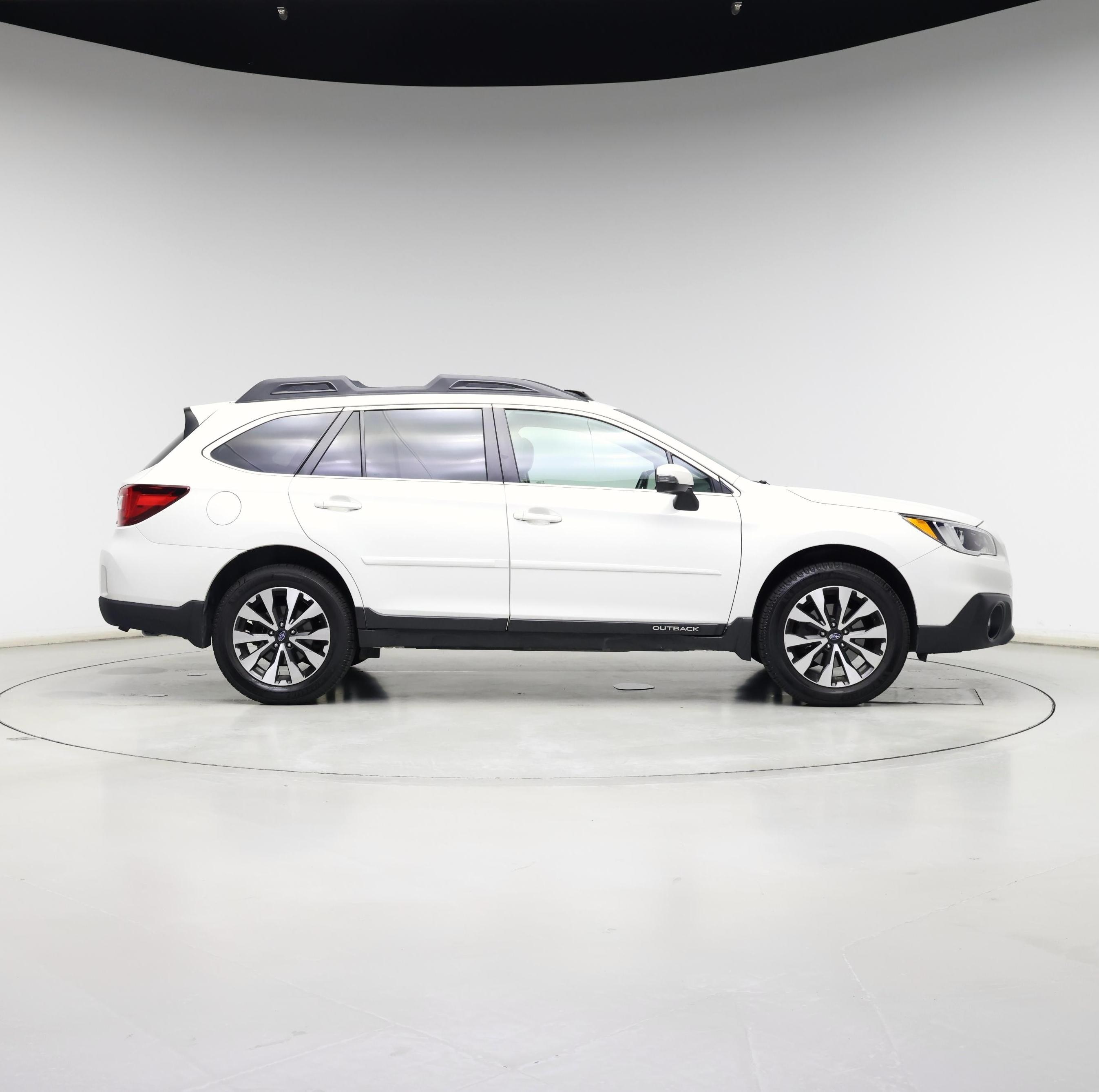 Thumbnail: 2015 Subaru Outback - 7