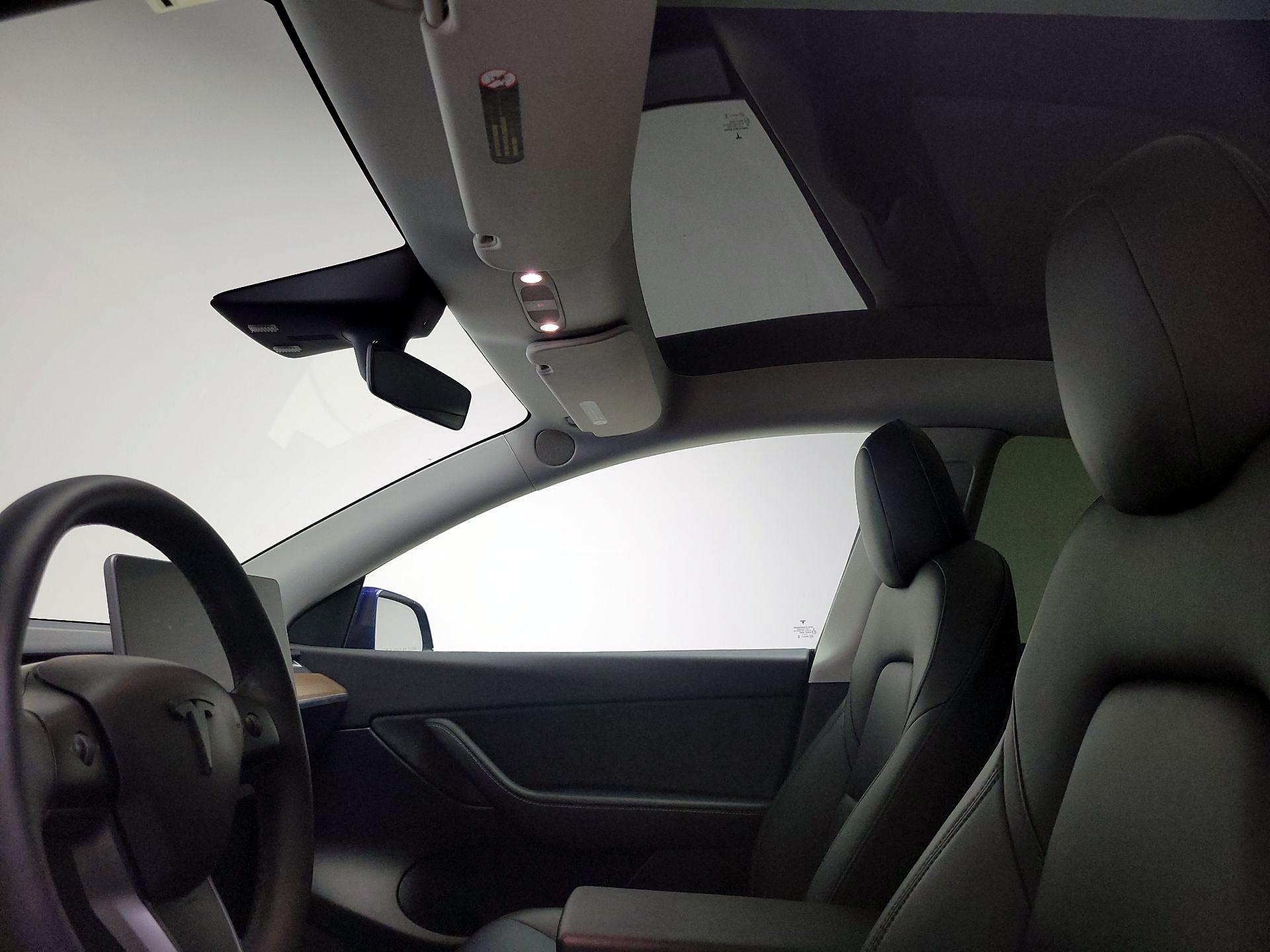 Thumbnail: 2022 Tesla Model Y - 18