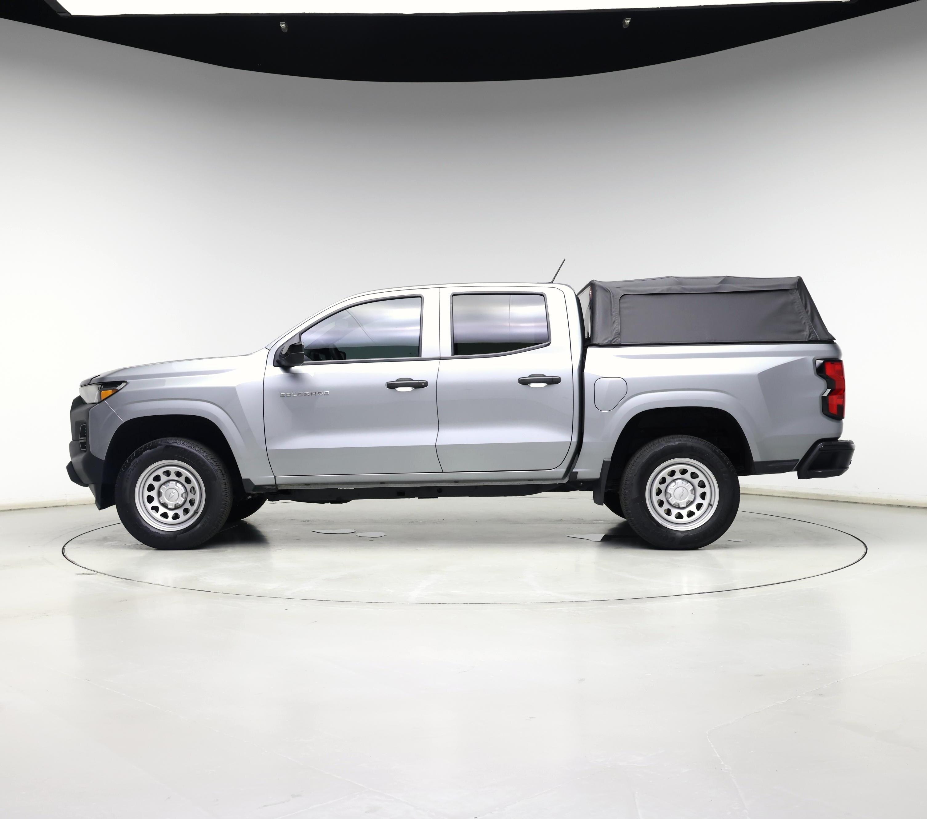 Thumbnail: 2024 Chevrolet Colorado - 3