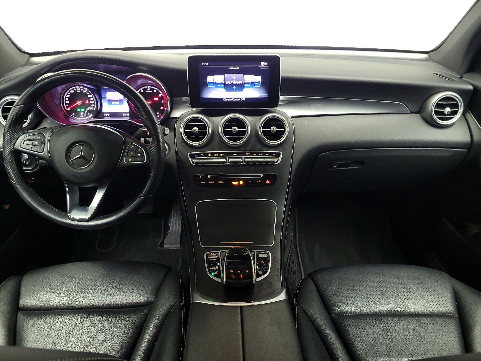 Thumbnail: 2018 Mercedes-Benz GLC - 9