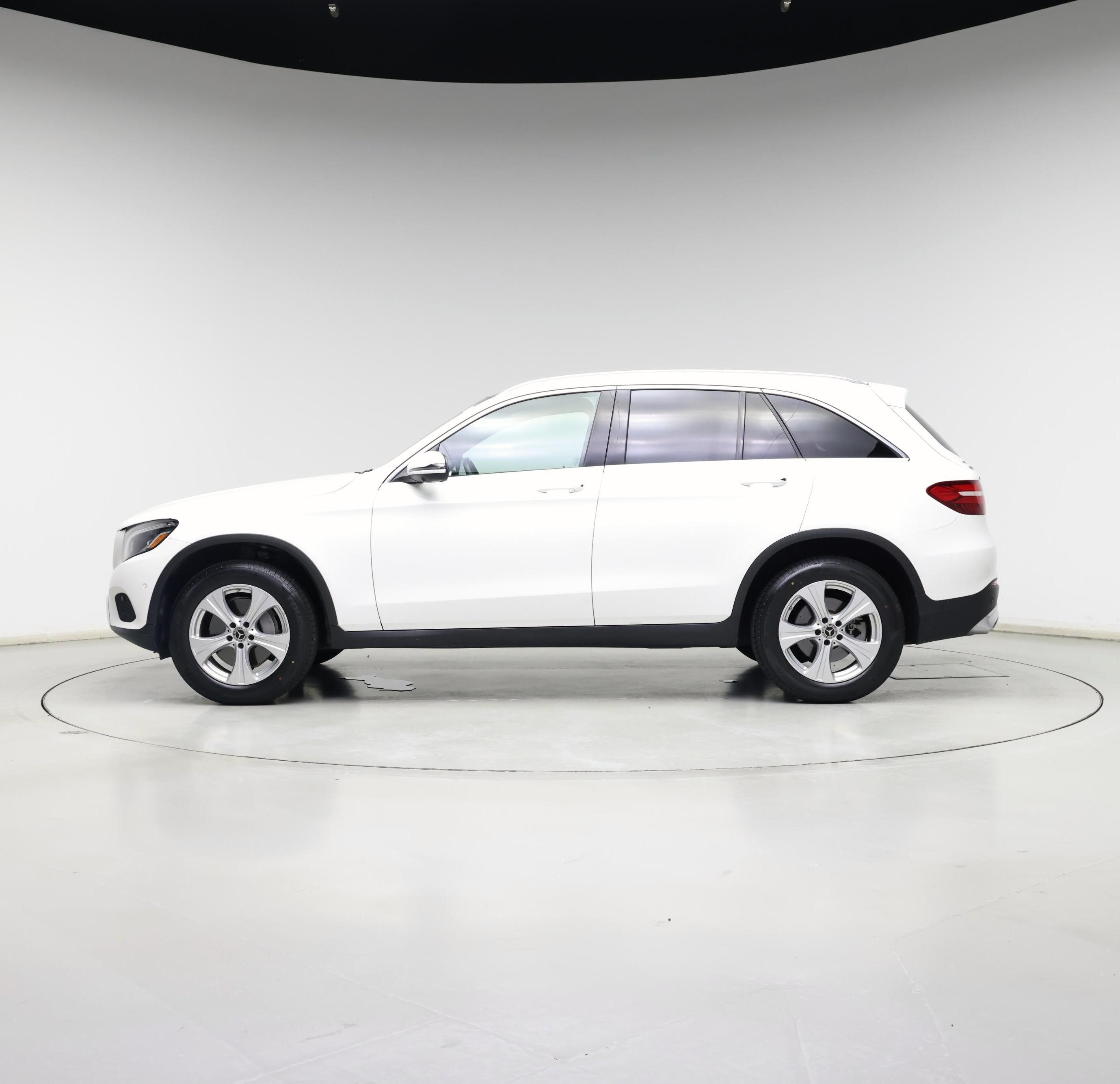 Thumbnail: 2018 Mercedes-Benz GLC - 3