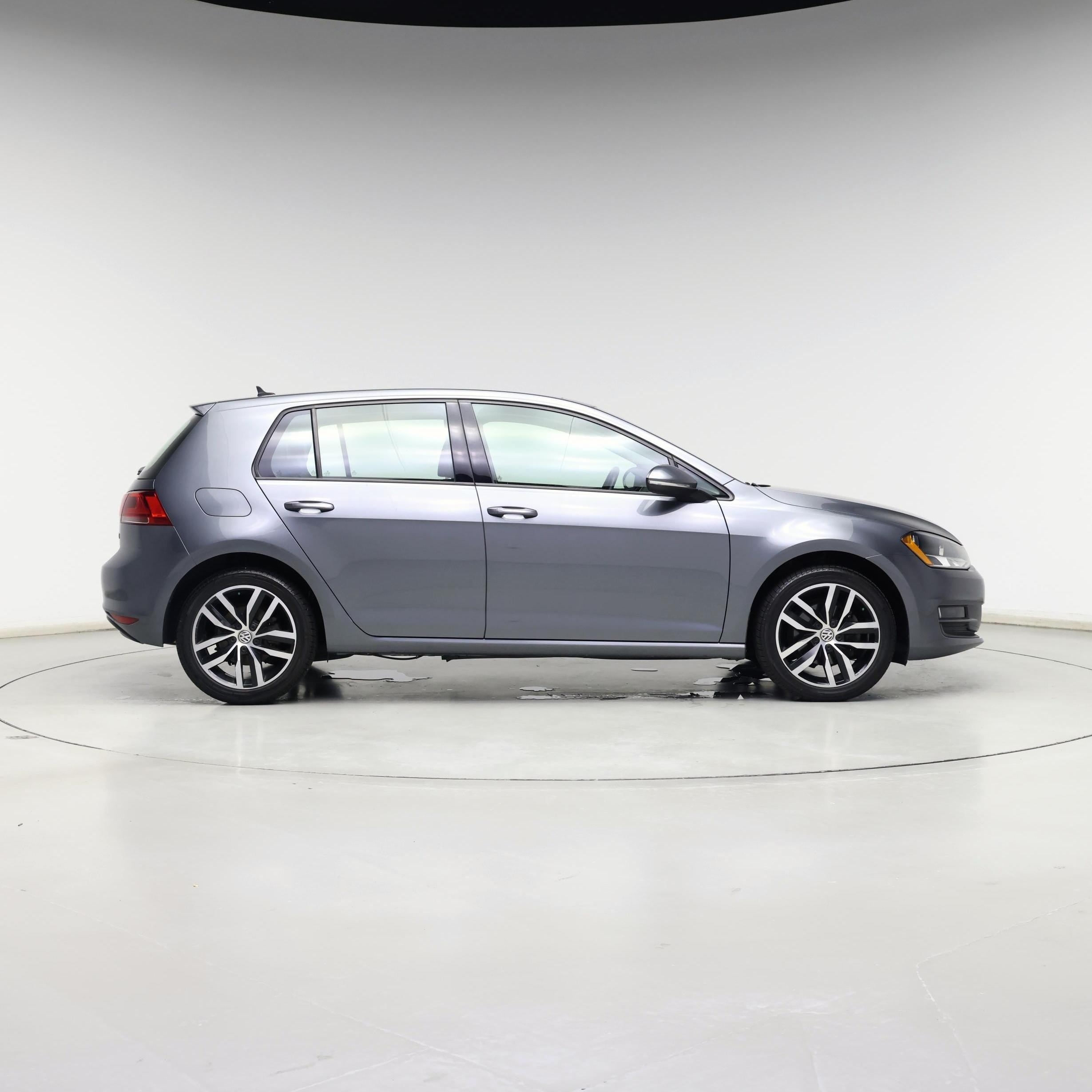Thumbnail: 2016 Volkswagen Golf - 7
