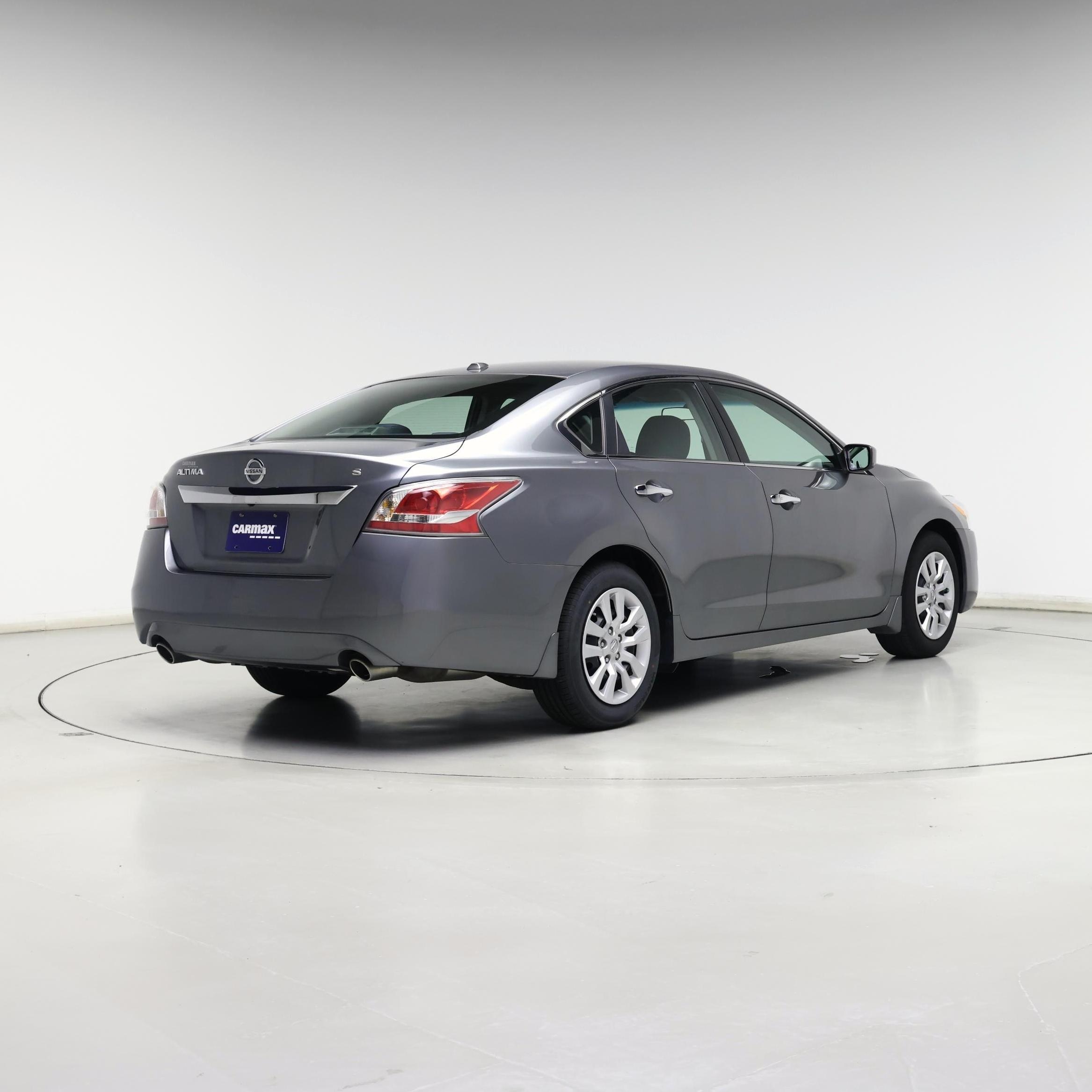 Thumbnail: 2015 Nissan Altima - 8