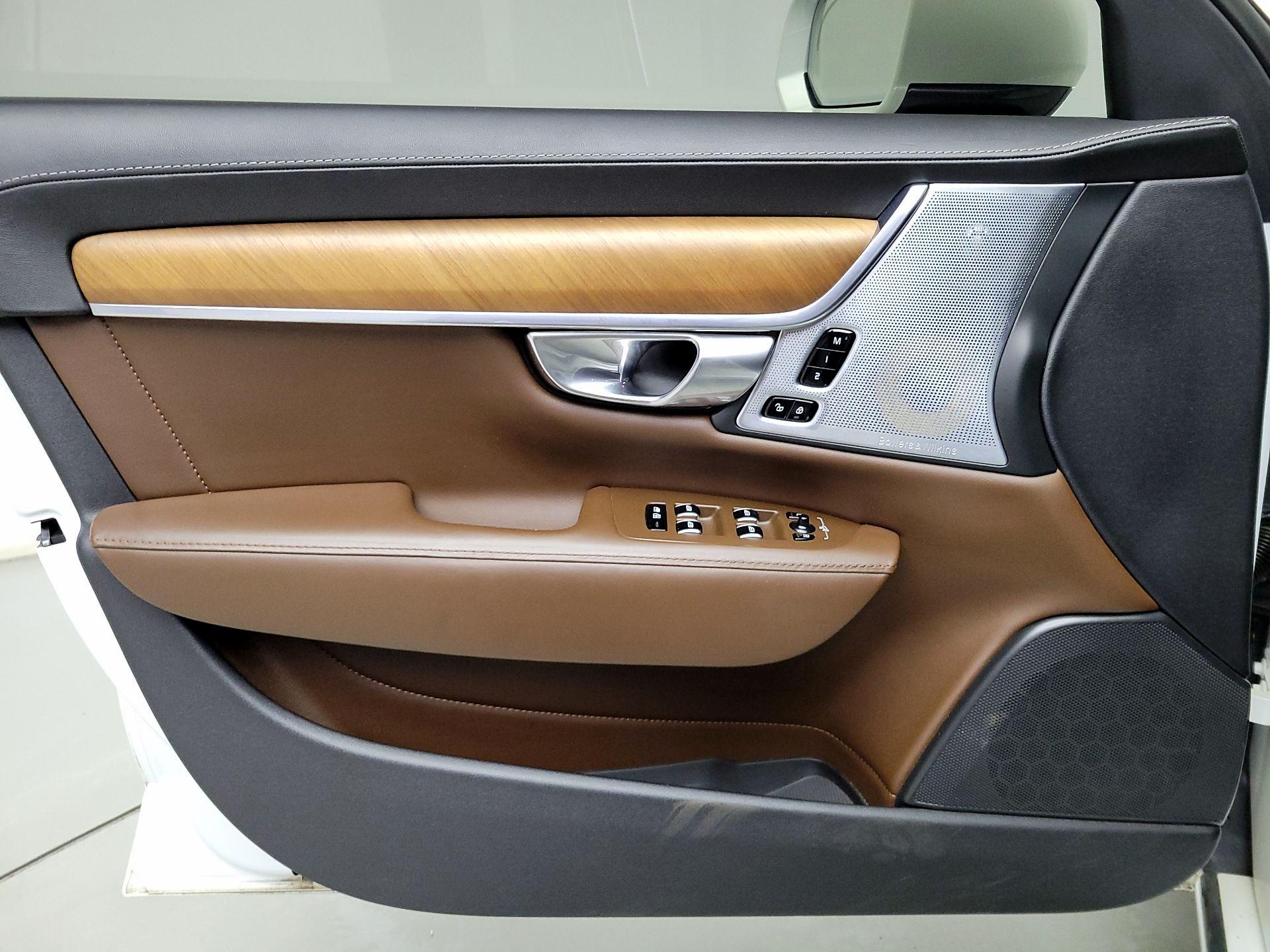 Thumbnail: 2018 Volvo S90 - 12