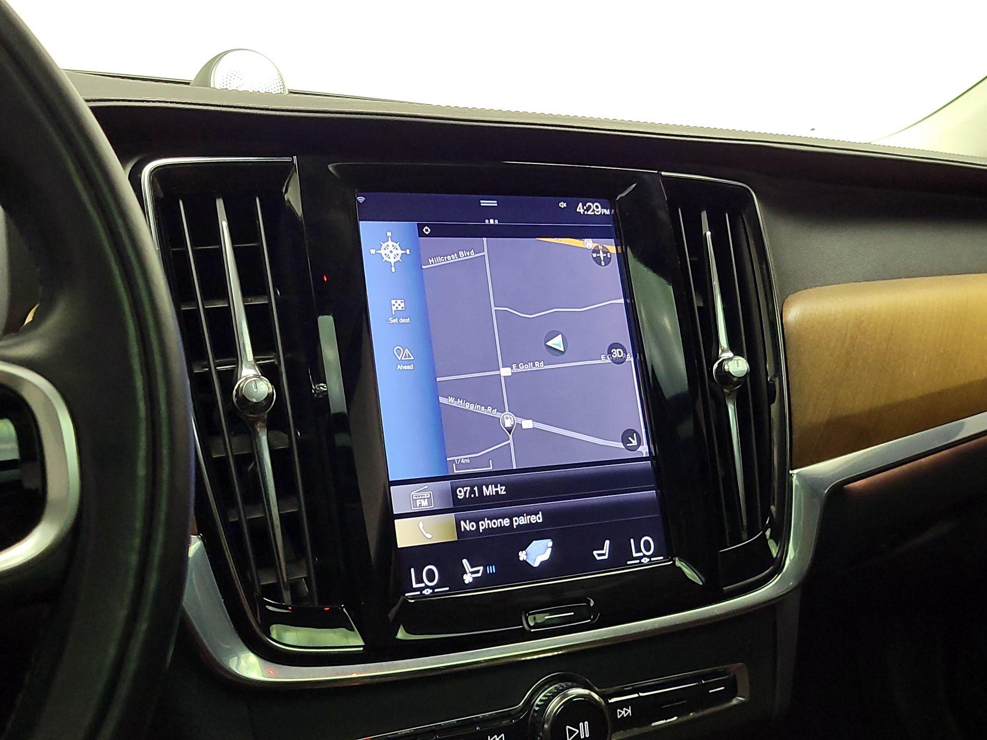 Thumbnail: 2018 Volvo S90 - 14
