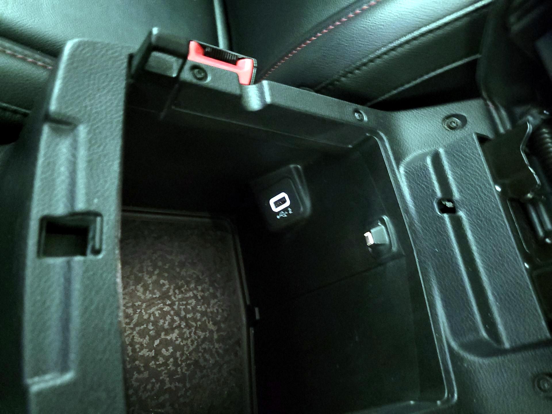 Thumbnail: 2020 Jeep Wrangler - 19