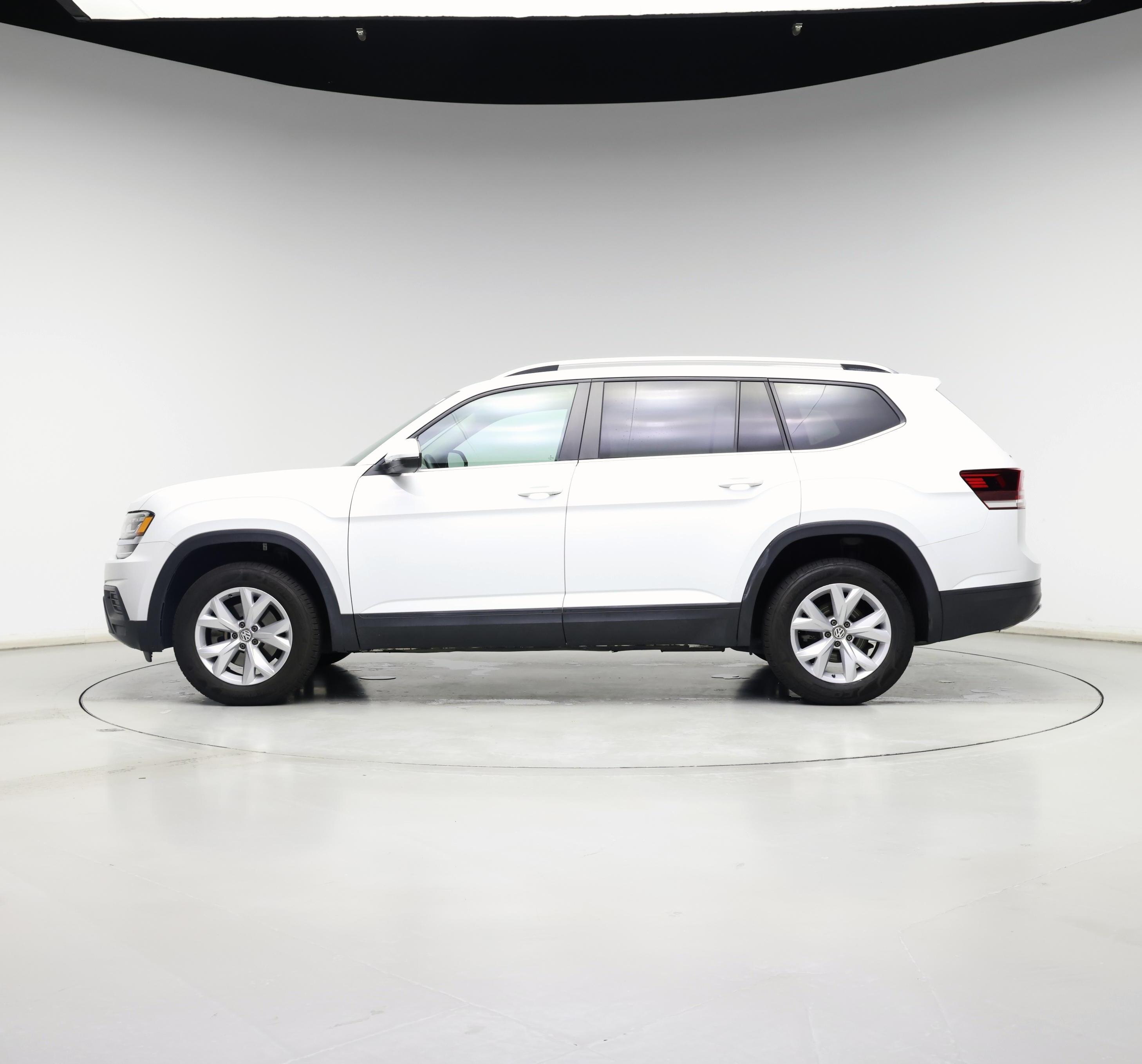 Thumbnail: 2018 Volkswagen Atlas - 3