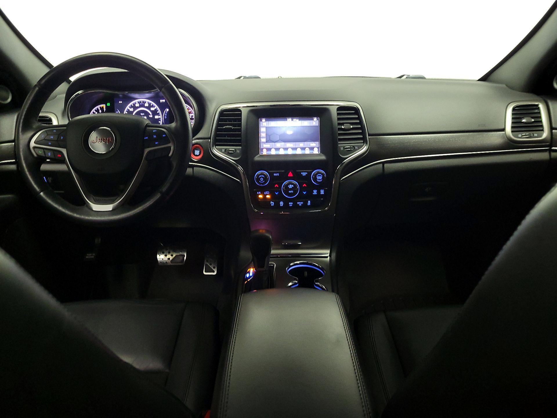 Thumbnail: 2018 Jeep Grand Cherokee - 9