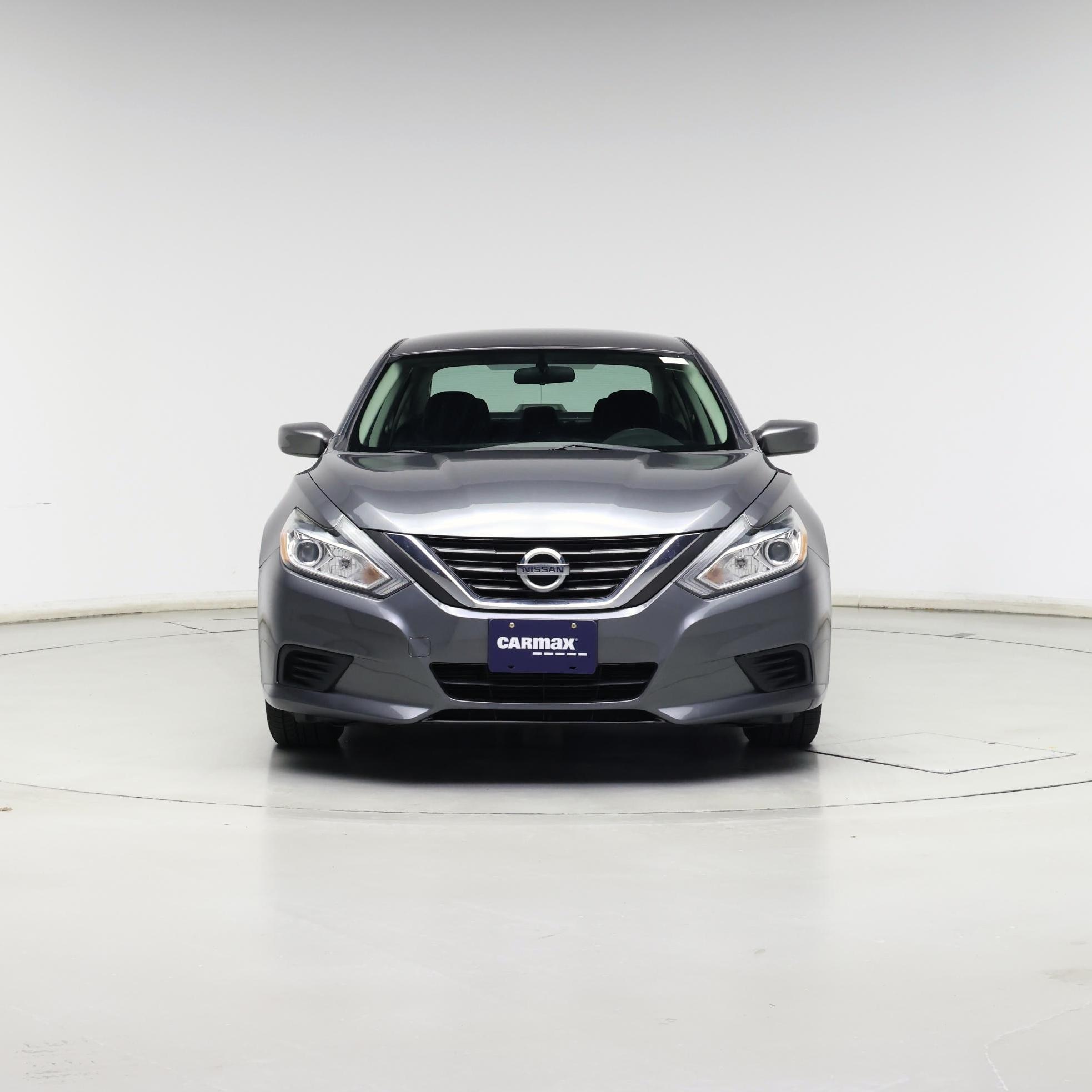Thumbnail: 2016 Nissan Altima - 5