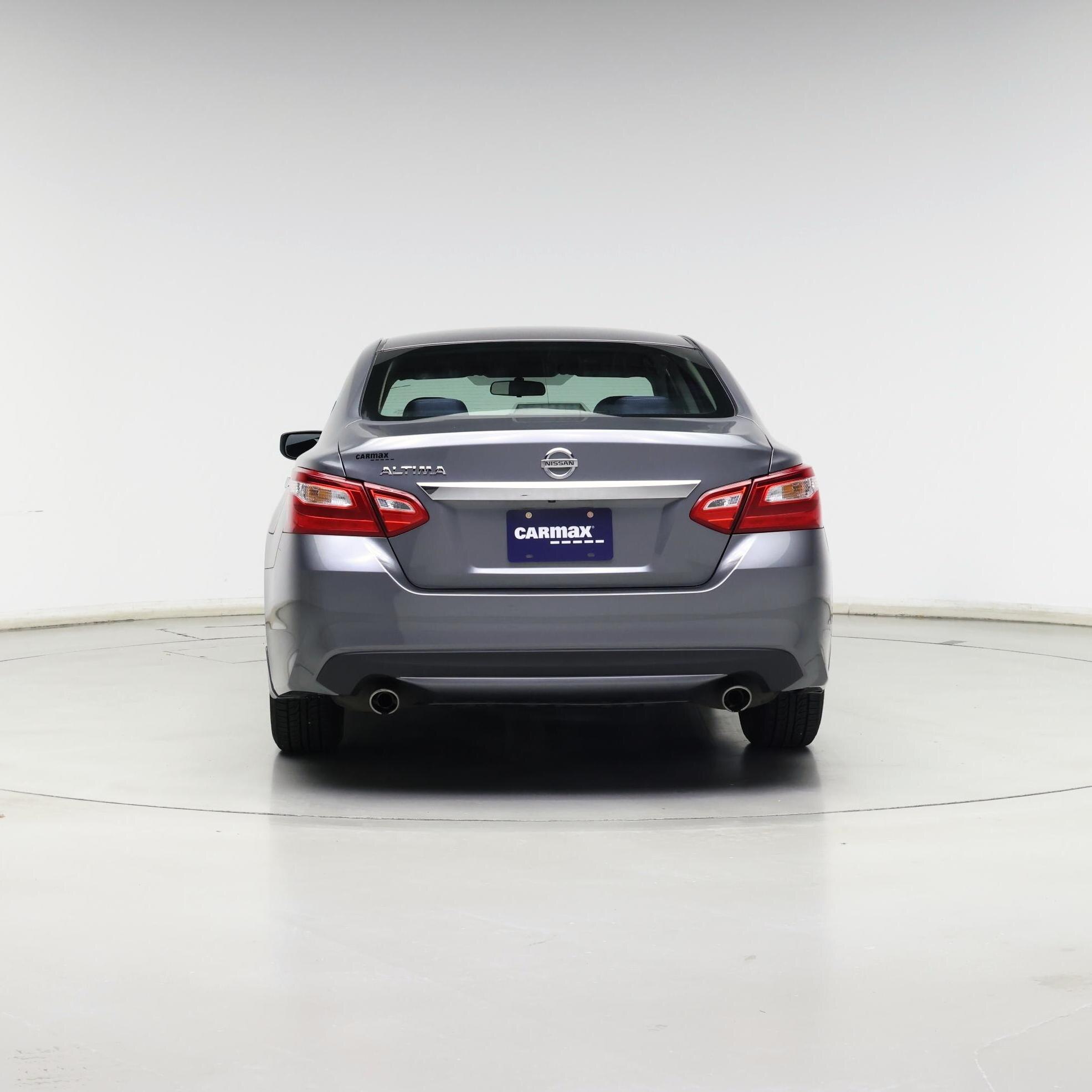 Thumbnail: 2016 Nissan Altima - 6
