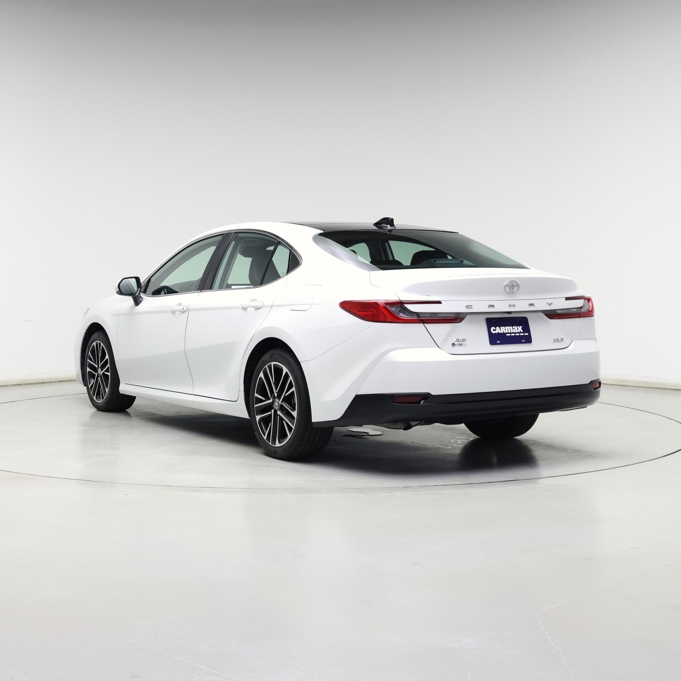 Thumbnail: 2025 Toyota Camry - 2